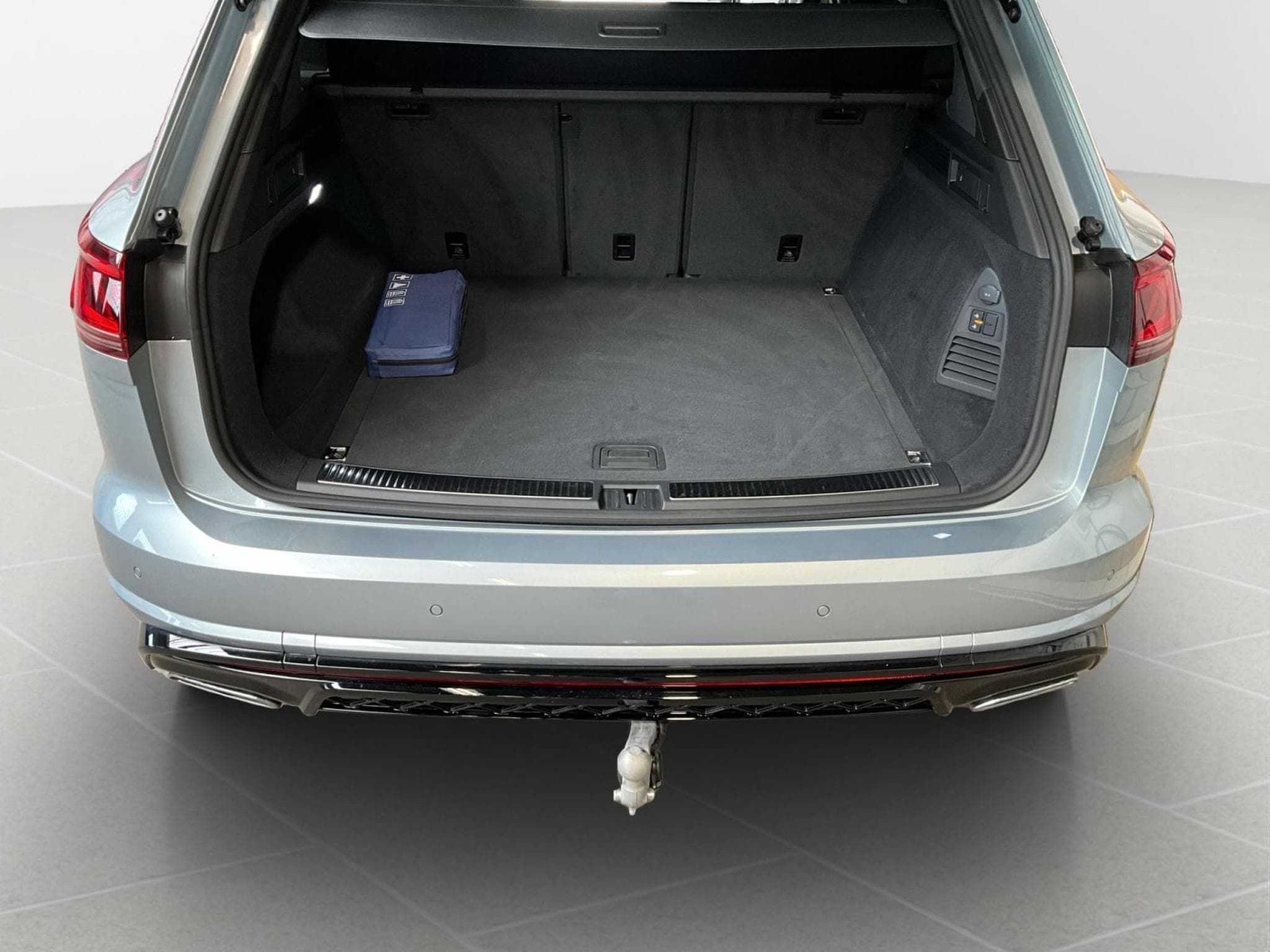 VW Touareg R-Line+TipTronic+V6+4Motion+AHK (2025) - Photo 21
