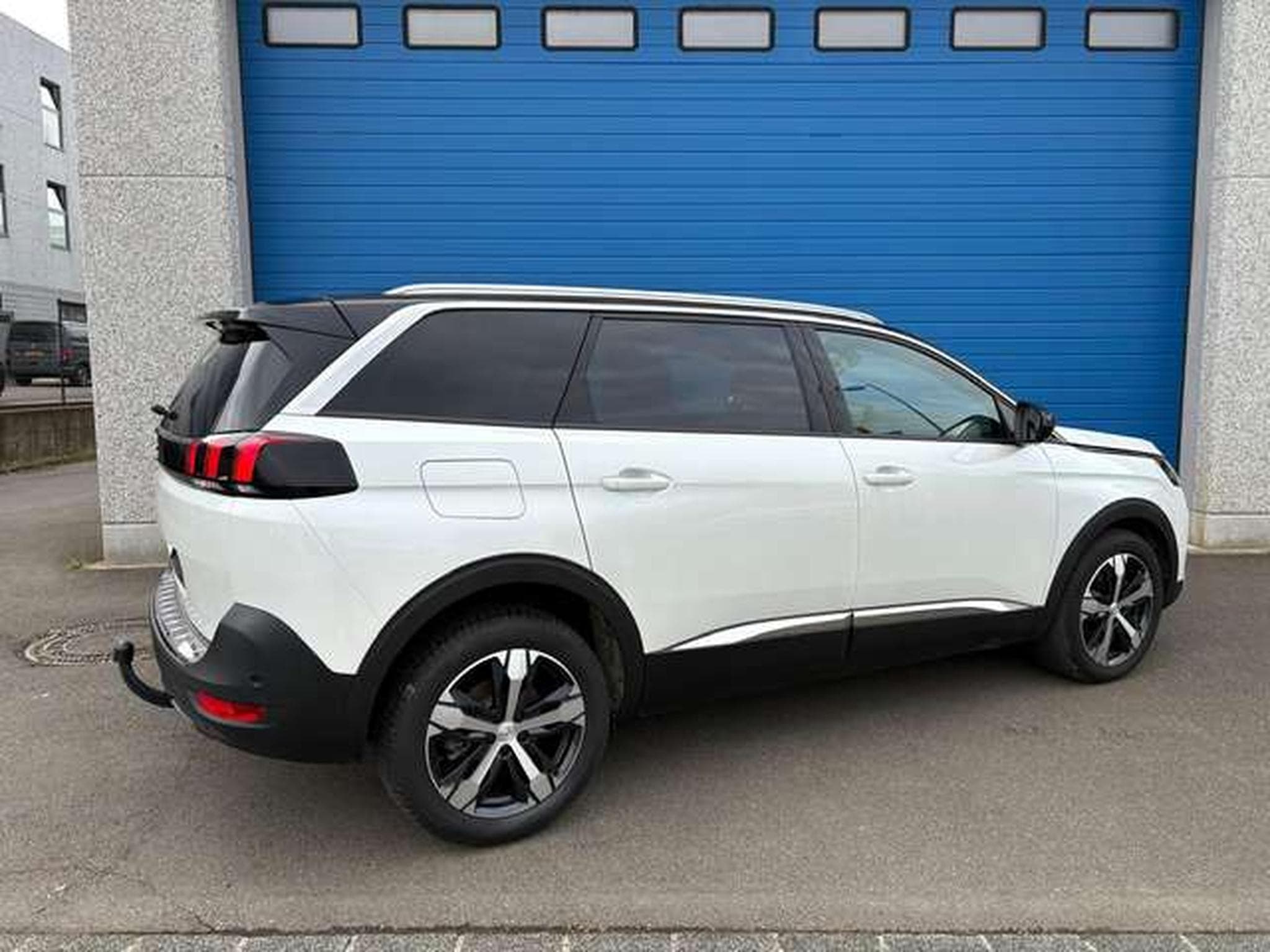Peugeot 5008 5008 BlueHDi 130 EAT8 Allure Pack (2023) - Photo 3