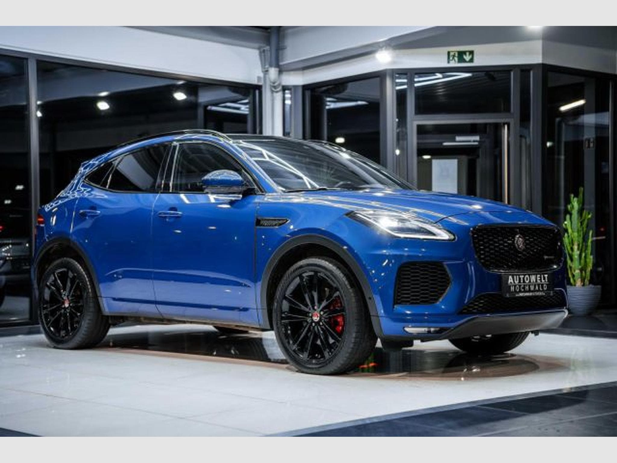Jaguar E-Pace E-Pace 2.0 D R-Dynamic SE AWD NAVI LED PFK PANO (2019) - Photo 6