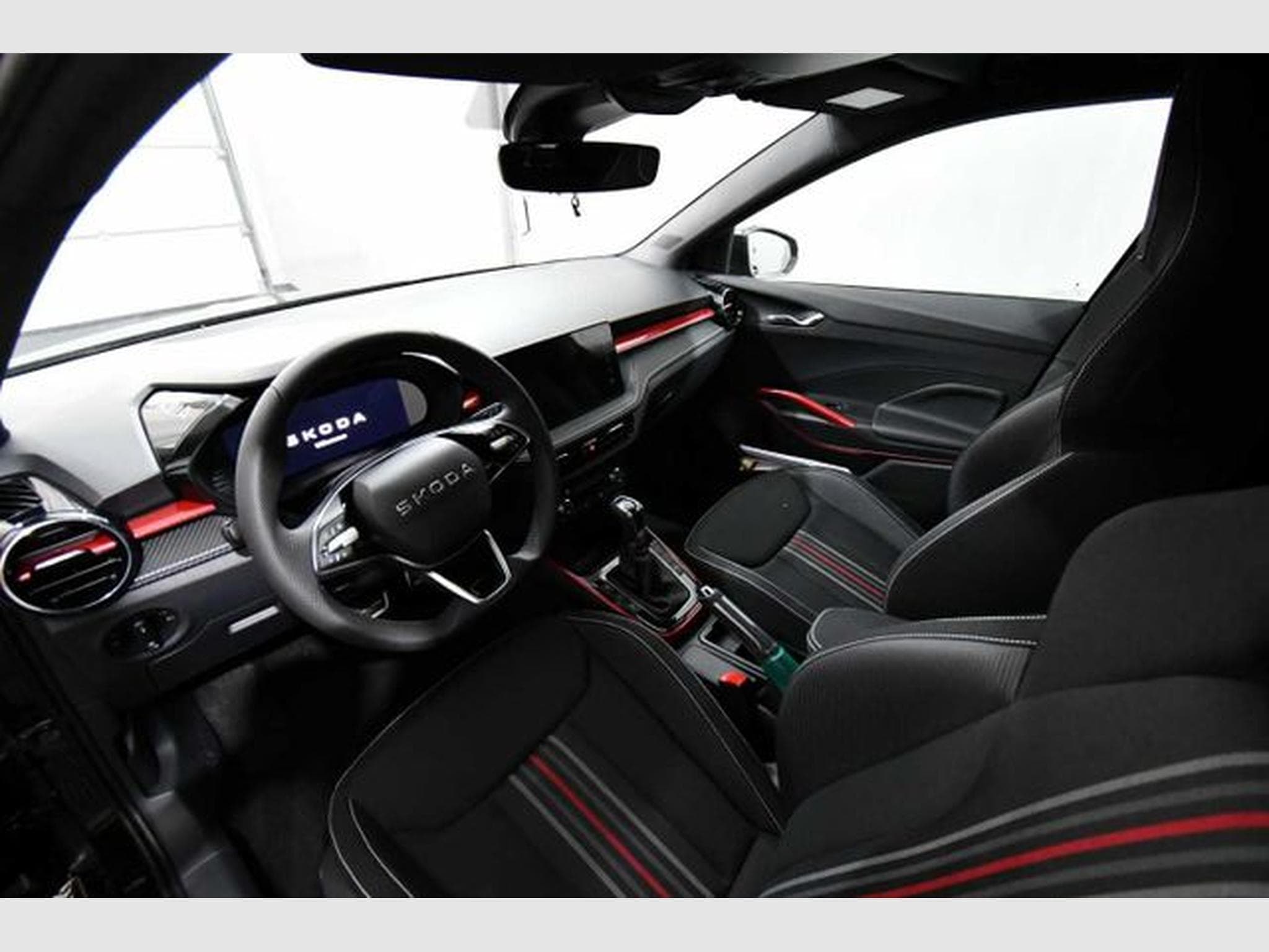 Skoda Fabia Fabia 1.5 TSI DSG Monte Carlo - Kamera, Navi, SH (2025) - Photo 6