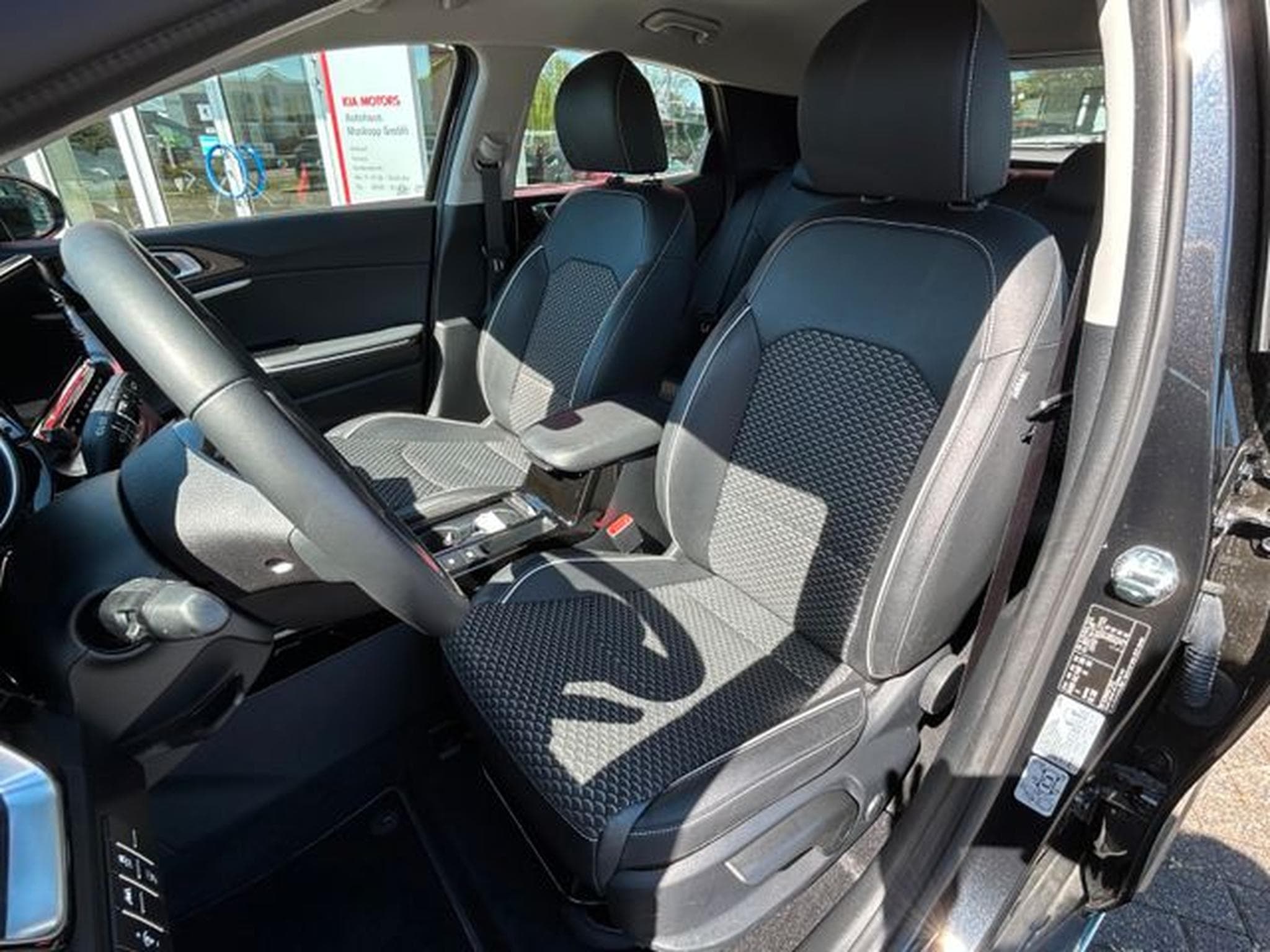 Kia XCeed XCeed 1,5T DCT Vision Komfort Navi LED Kamera (2025) - Photo 10