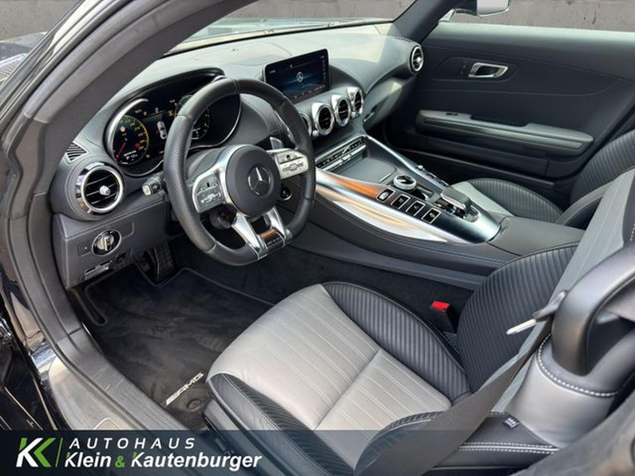 Mercedes AMG GT AMG GT Coupe +ALL BLACK+PERFORMANCE ABGASANLAGE+ (2021) - Photo 11