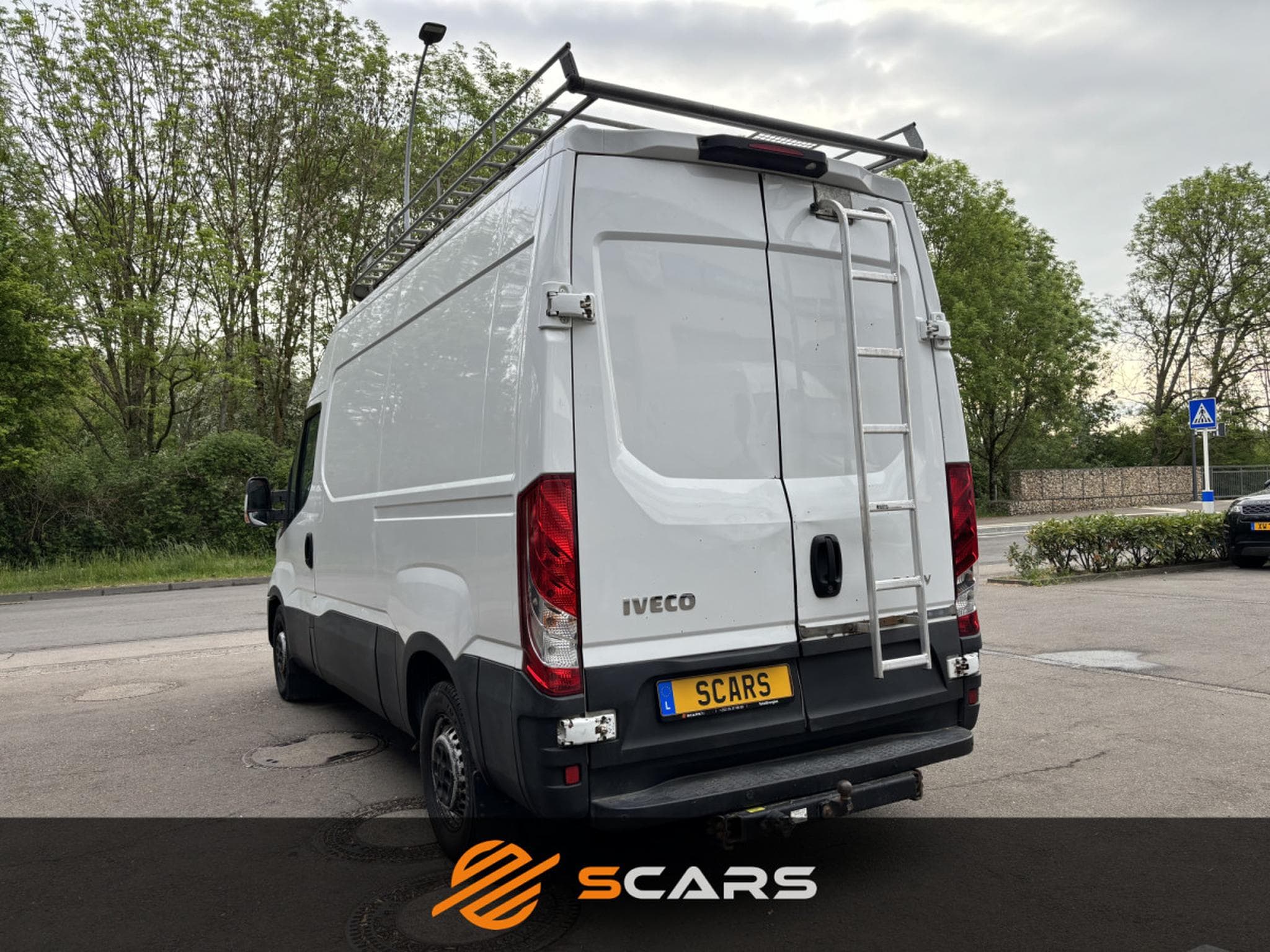 Iveco Daily 35S15 145cv L2H2   Attelage 3.5t (2015) - Photo 5