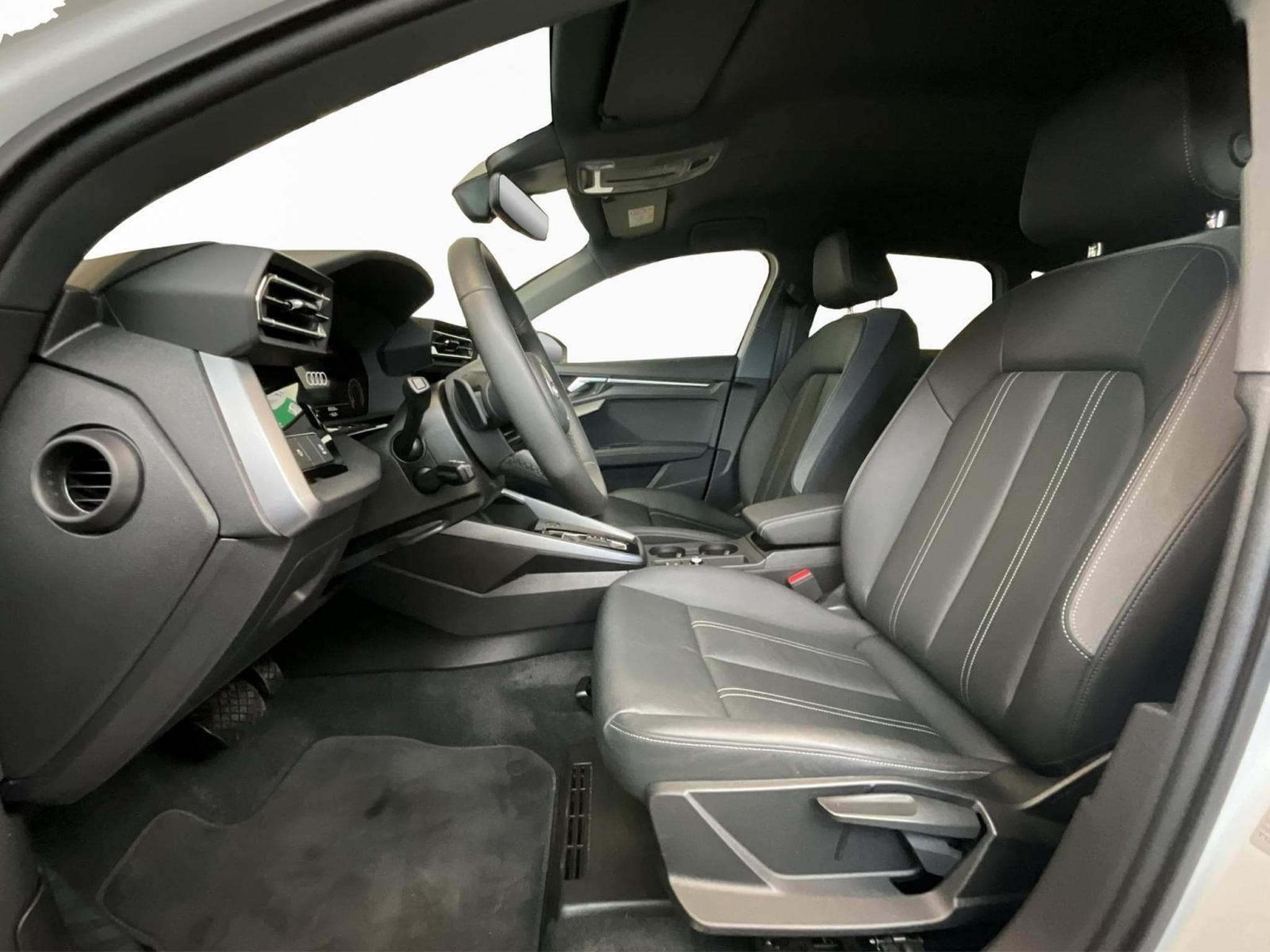 Audi A3 SB+S-Line+35TFSI+S-Tronic+P.Business+ (2025) - Photo 11
