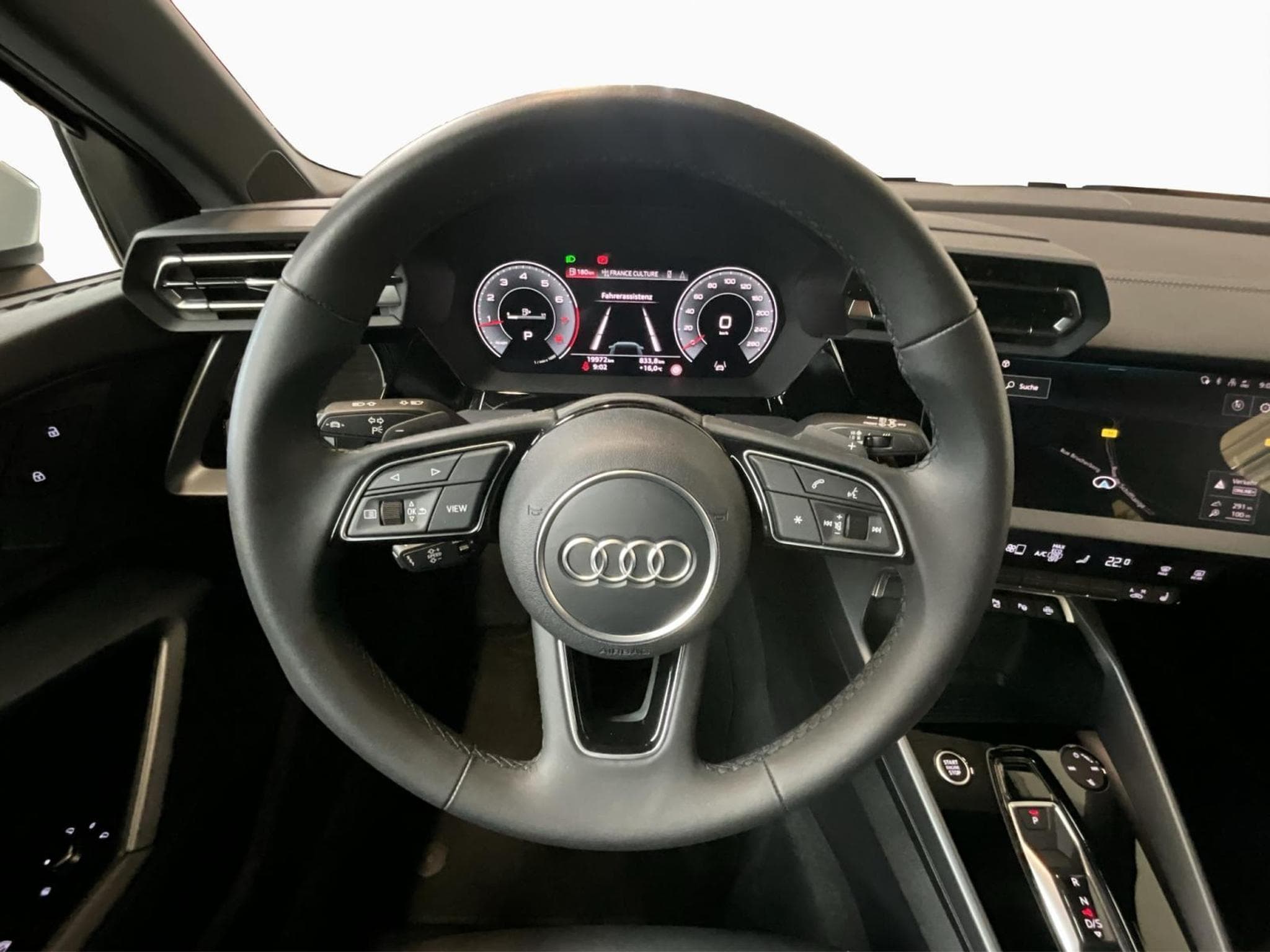 Audi A3 SB+S-Line+35TFSI+S-Tronic+P.Business+ (2025) - Photo 12