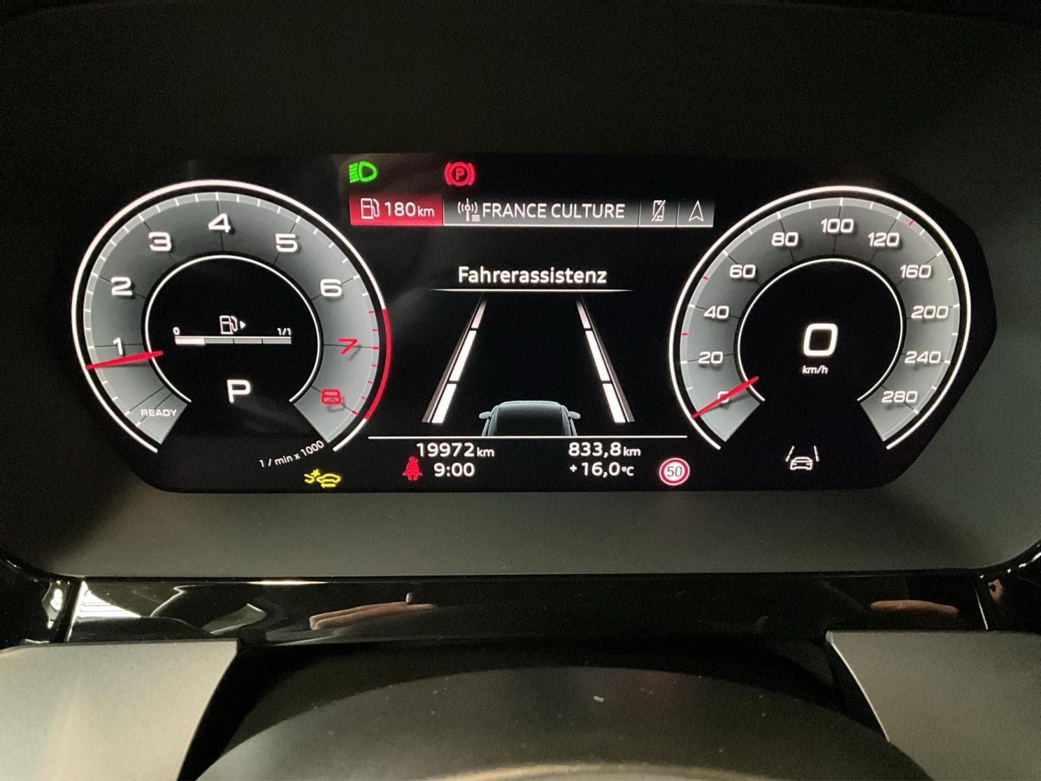 Audi A3 SB+S-Line+35TFSI+S-Tronic+P.Business+ (2025) - Photo 13