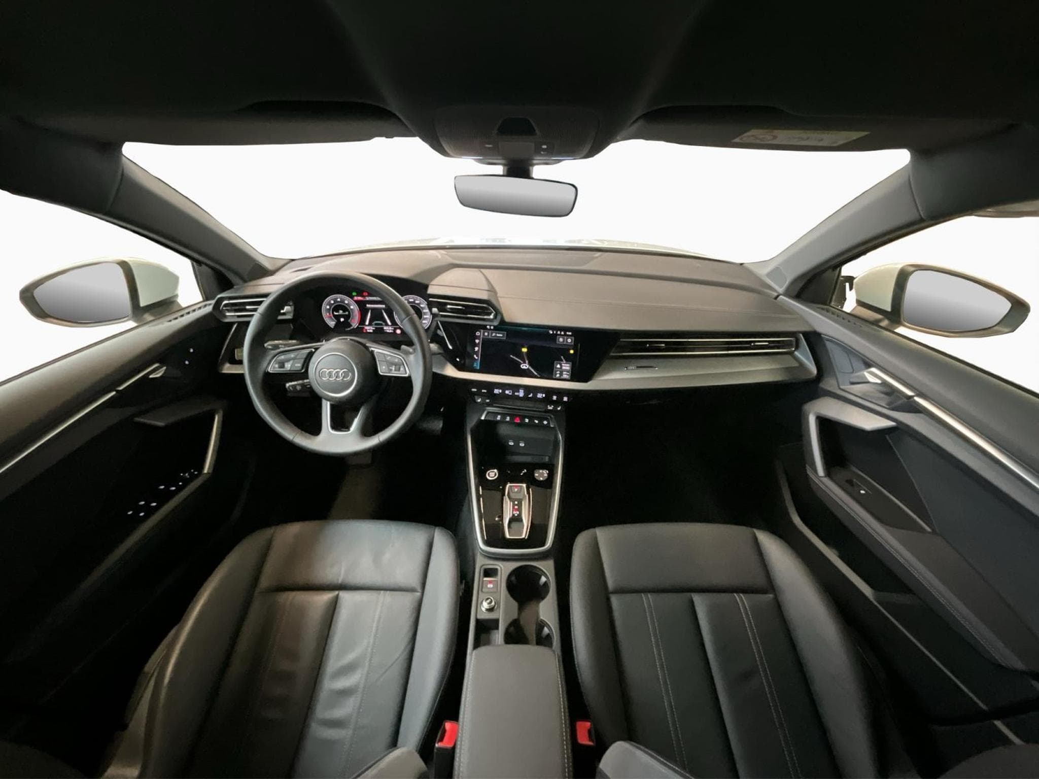 Audi A3 SB+S-Line+35TFSI+S-Tronic+P.Business+ (2025) - Photo 2
