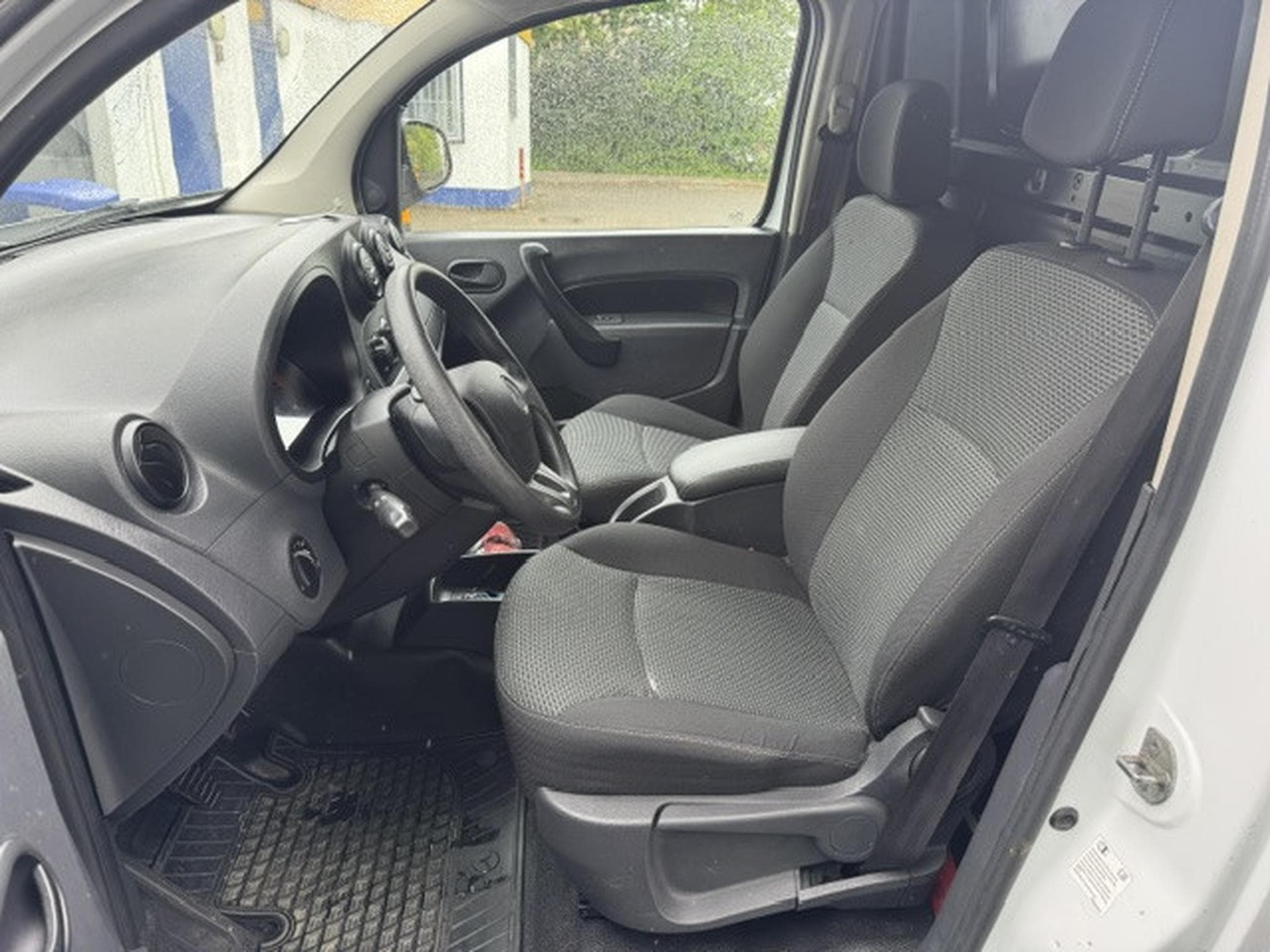 Mercedes Citan MERCEDES-BENZ CITAN 109 LANG KLIMA (2019) - Photo 10