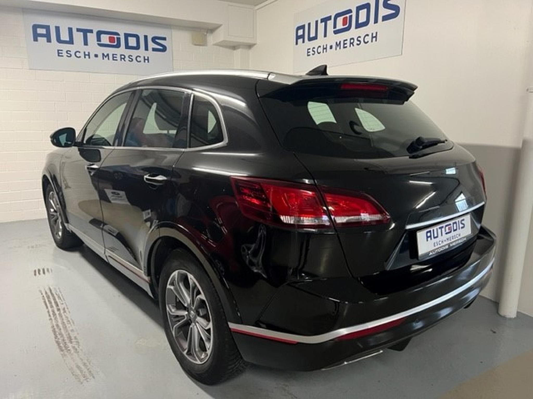 Borgward BX7 TS 2.0 T-GDI SPORT 4WD AUTO (2020) - Photo 12