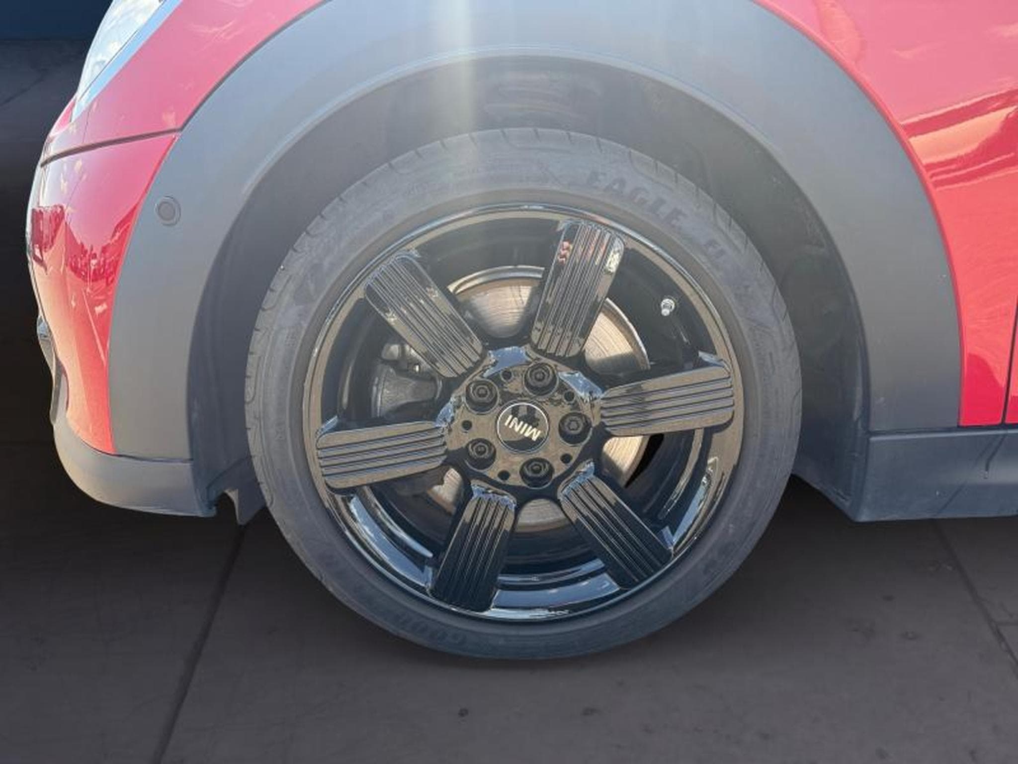 MINI Cooper Cooper S Hatch 3 portes (2023) - Photo 10