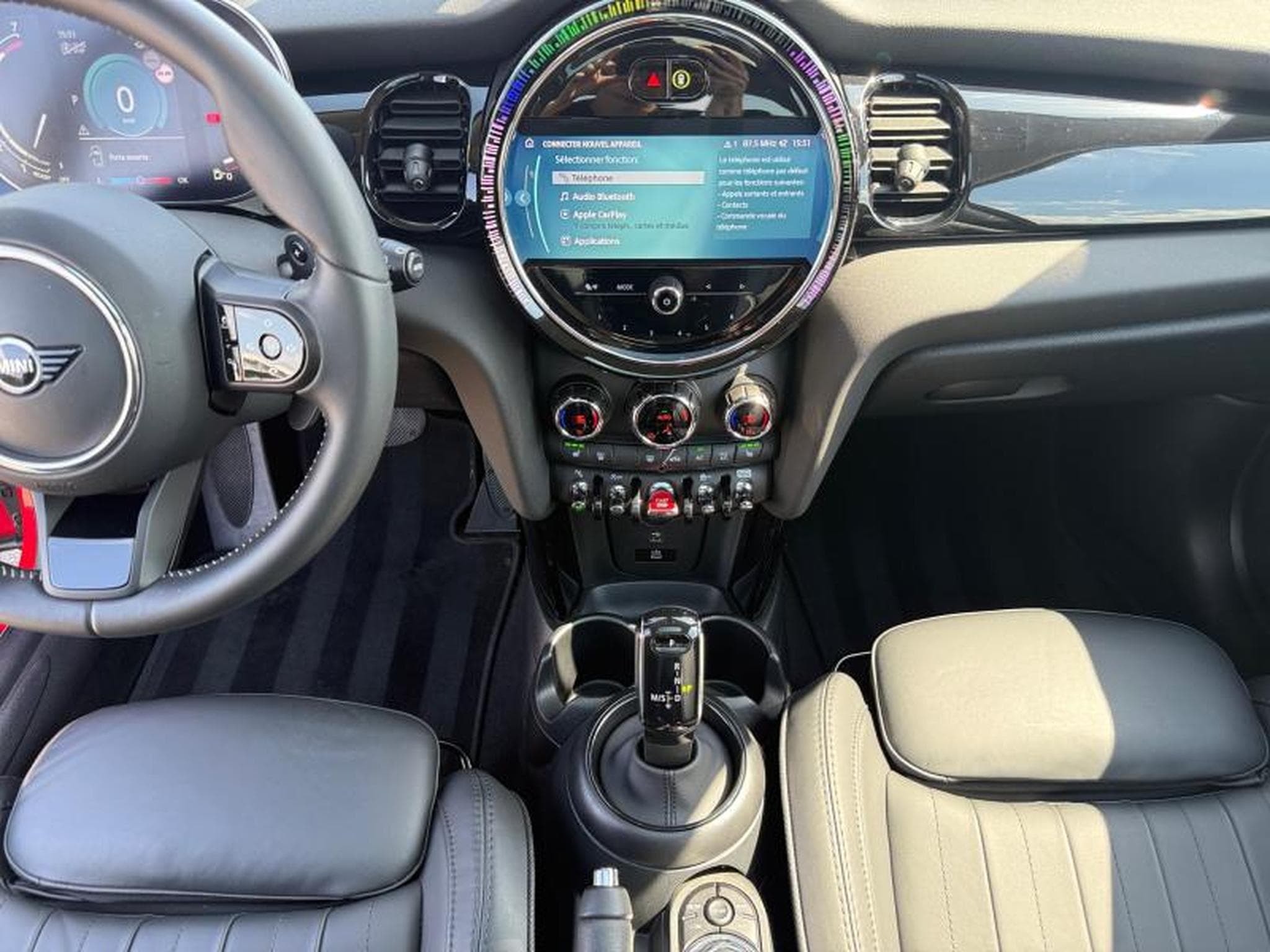 MINI Cooper Cooper S Hatch 3 portes (2023) - Photo 8