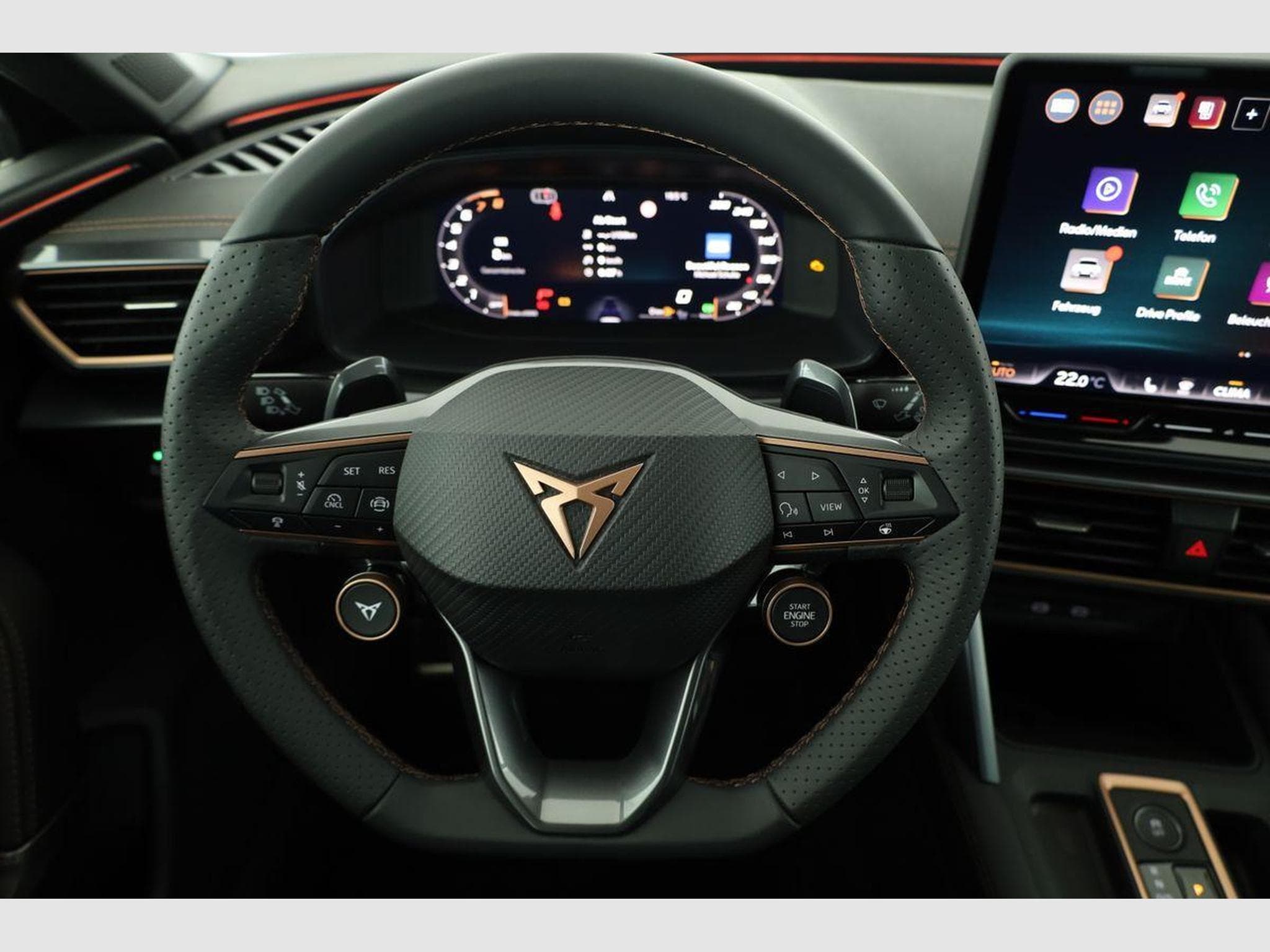 Cupra Leon 1.5 eTSI 110 kW (2026) - Photo 5