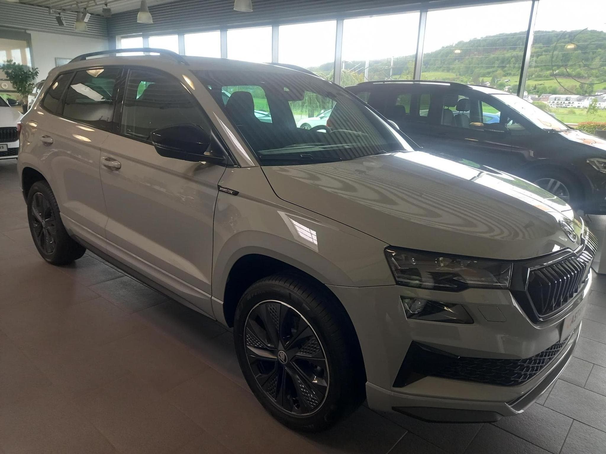 Skoda Karoq Sportline 1.5 TSI (2026) - Photo 13