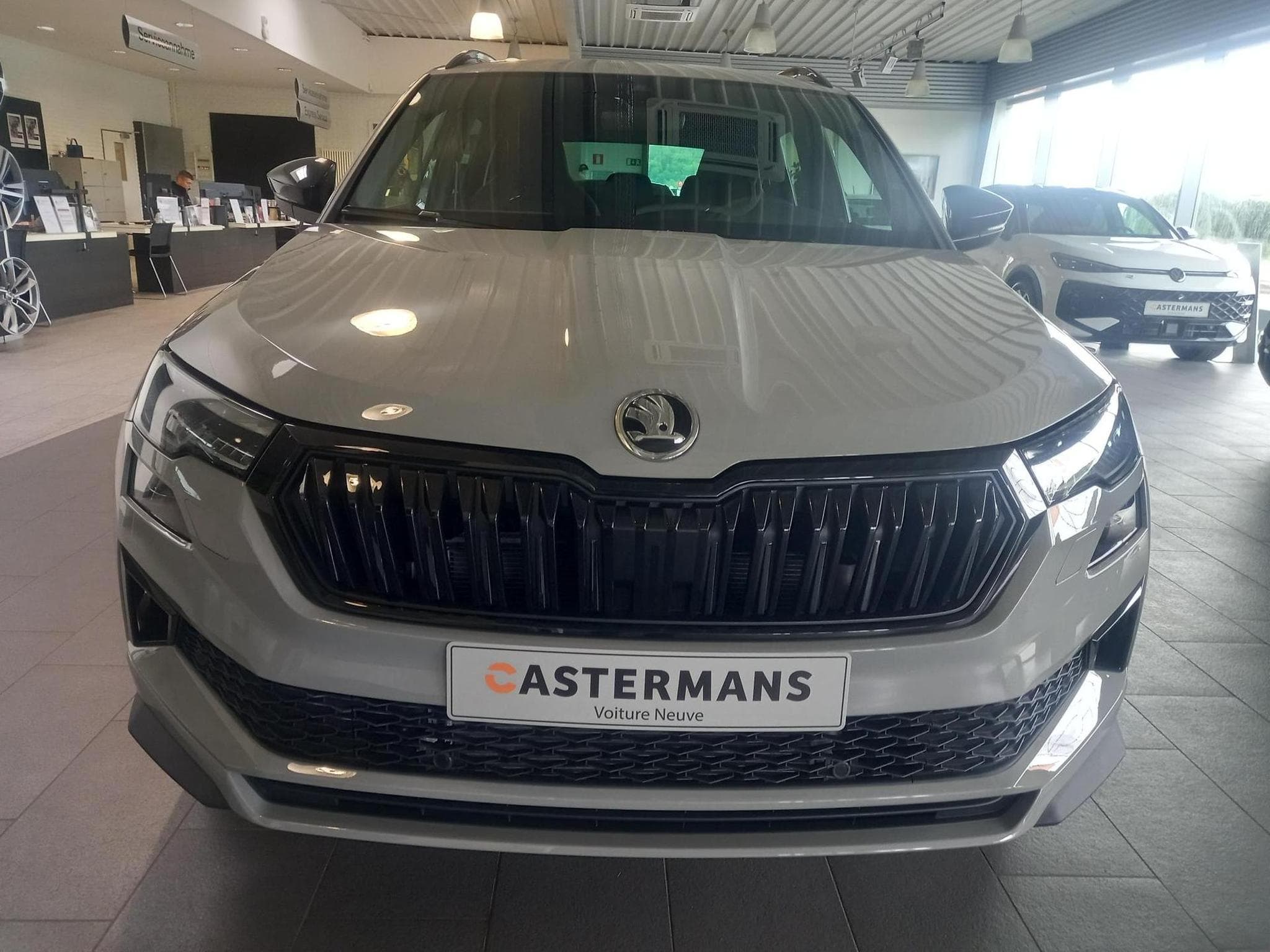 Skoda Karoq Sportline 1.5 TSI (2026) - Photo 14