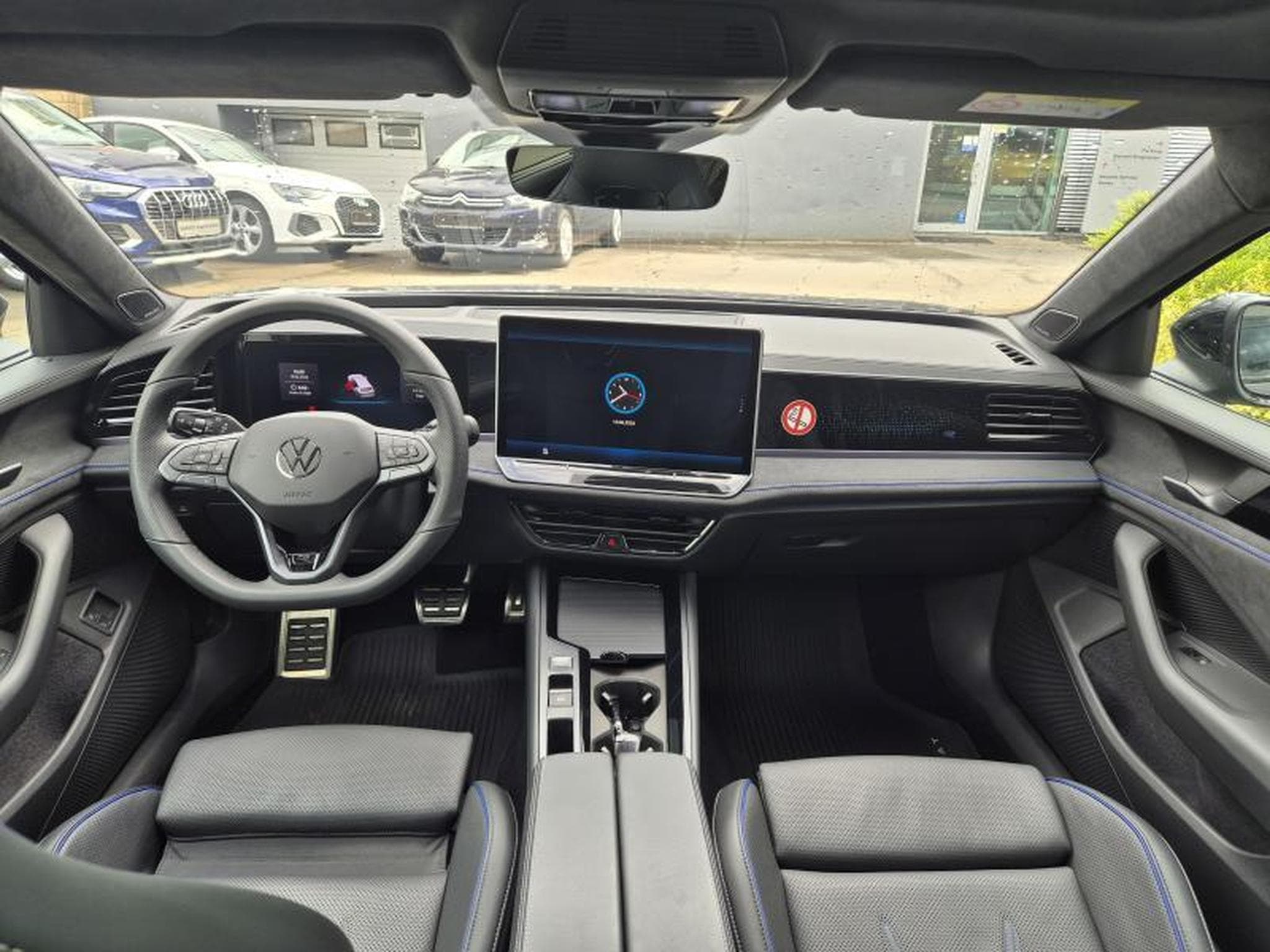 VW Passat R-Line (2026) - Photo 8