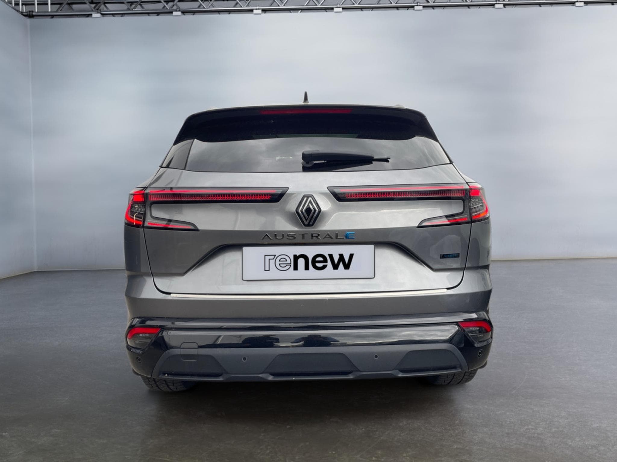Renault Austral 1.2 E-Tech HEV Iconic Esprit Alpine 4Control (2023) - Photo 4