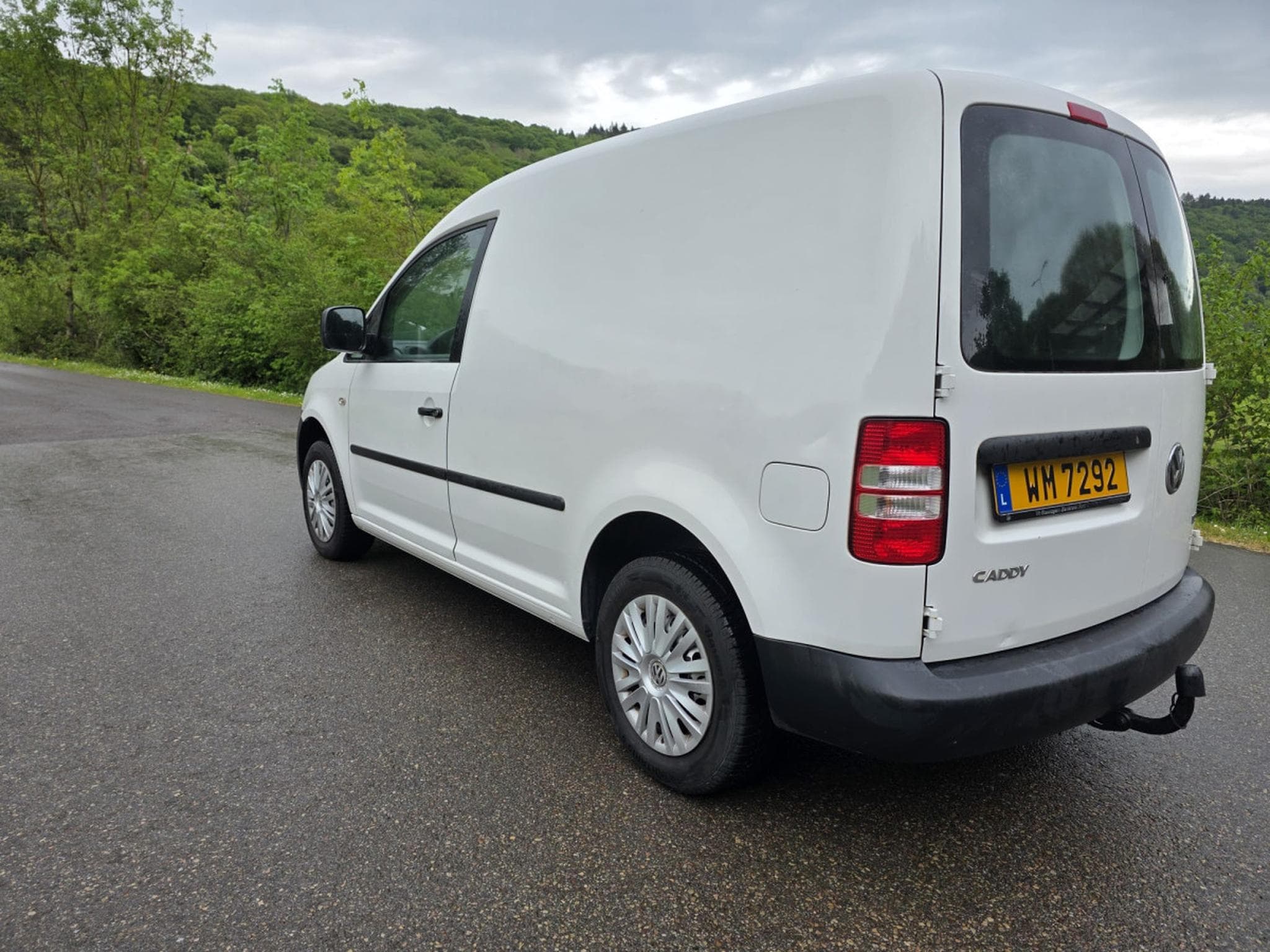 VW Caddy 1.6 TDI (2017) - Photo 4