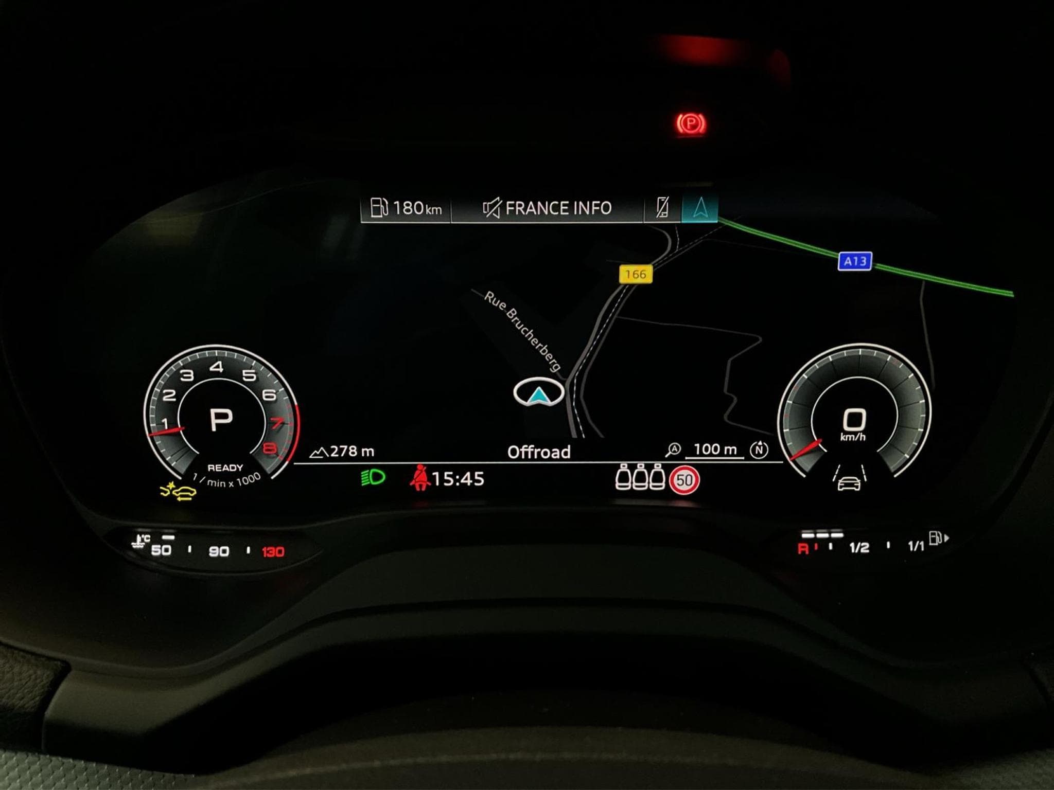 Audi Q2 Advanced+35TFSI+S-Tronic+P.Business (2025) - Photo 13