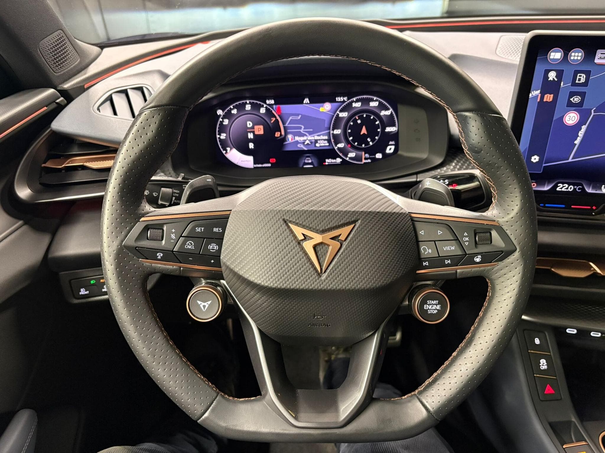 Cupra Terramar VZ 2.0 TSI 265cv 4x4 PANO/ATTELAGE/CAM360 (2025) - Photo 11