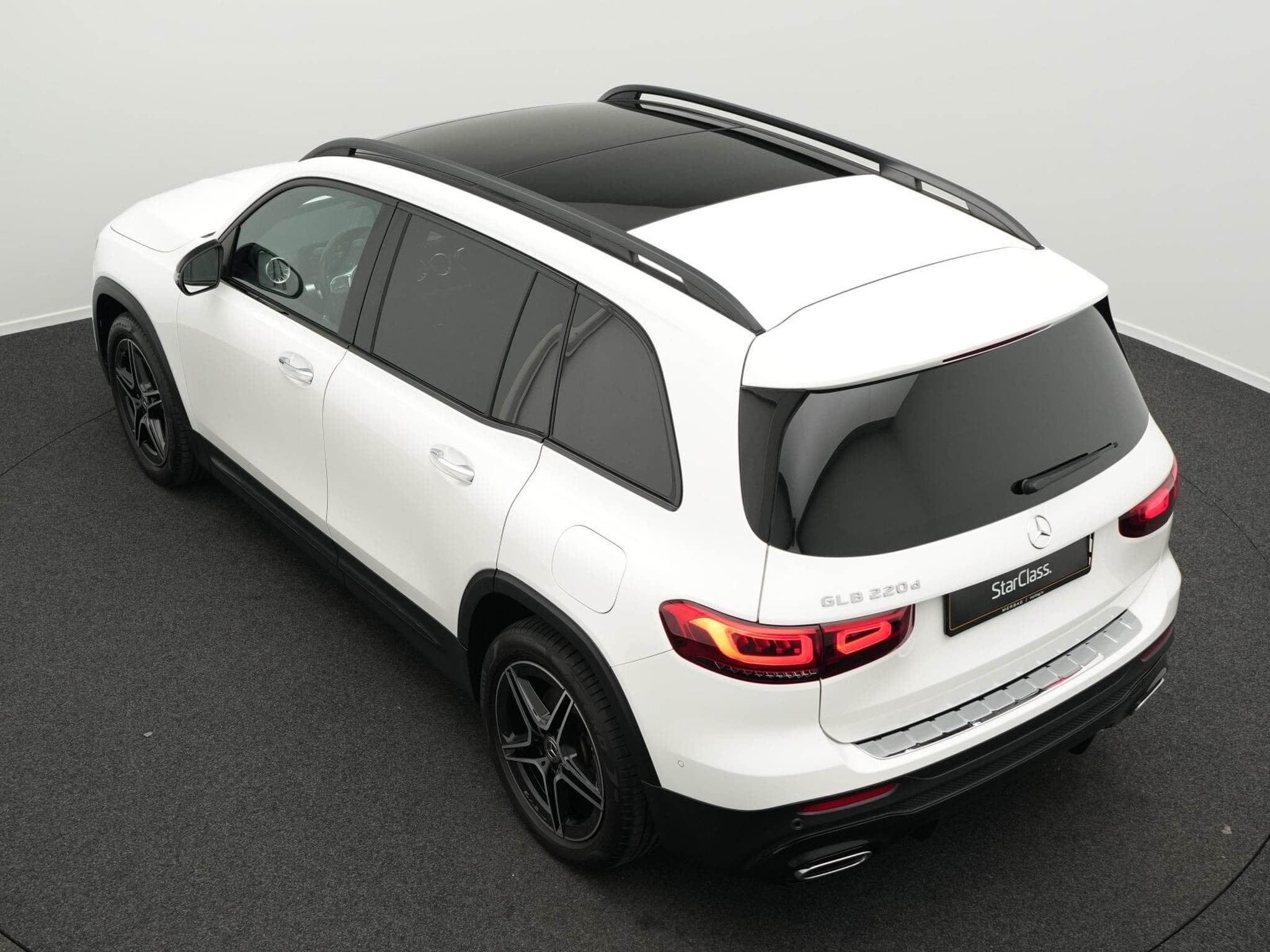 Mercedes GLB 220 d AMG-Line Multi+Pano+AHK+Night (2022) - Photo 11