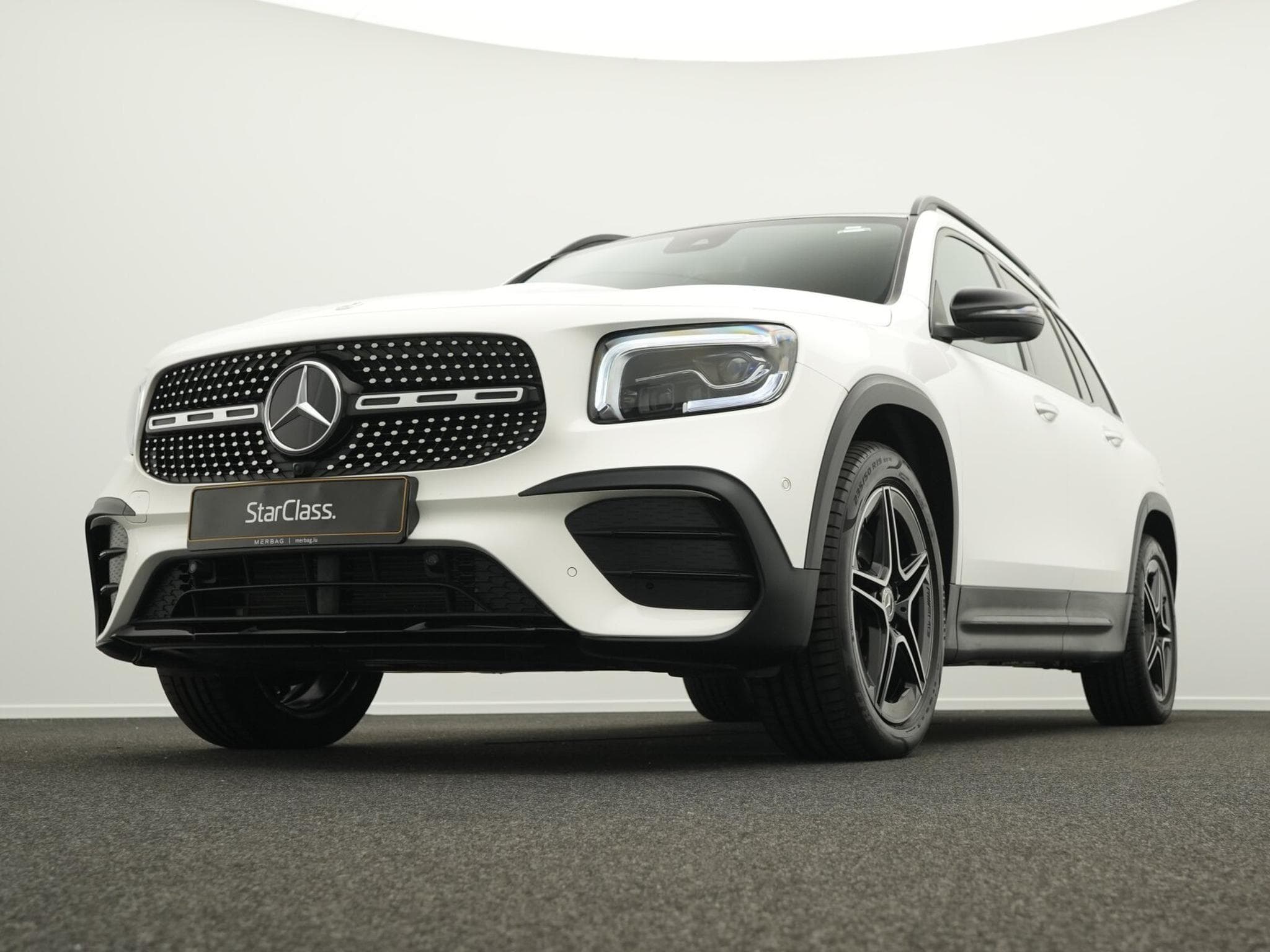 Mercedes GLB 220 d AMG-Line Multi+Pano+AHK+Night (2022) - Photo 8