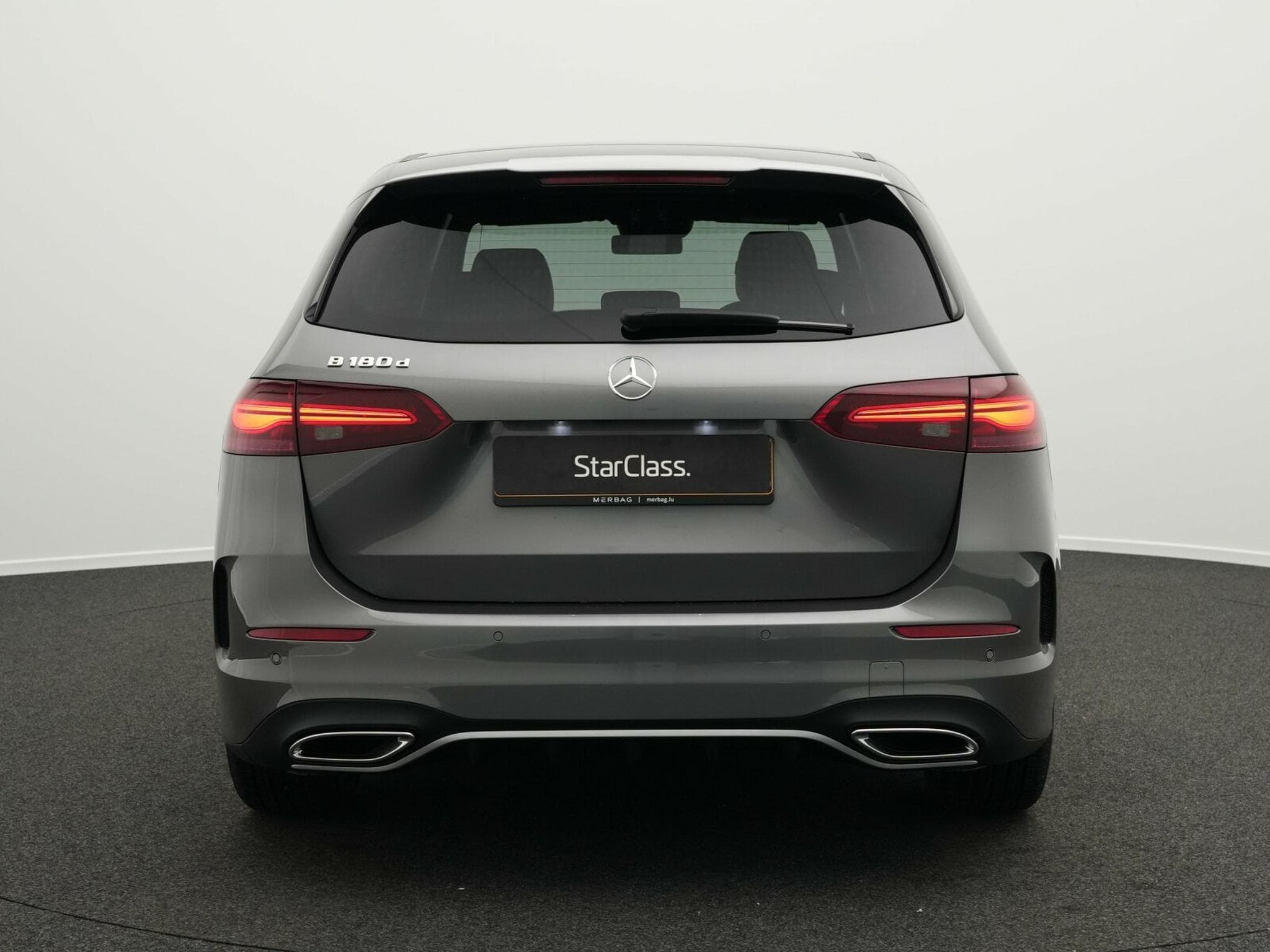 Mercedes B 180 d (2025) - Photo 4