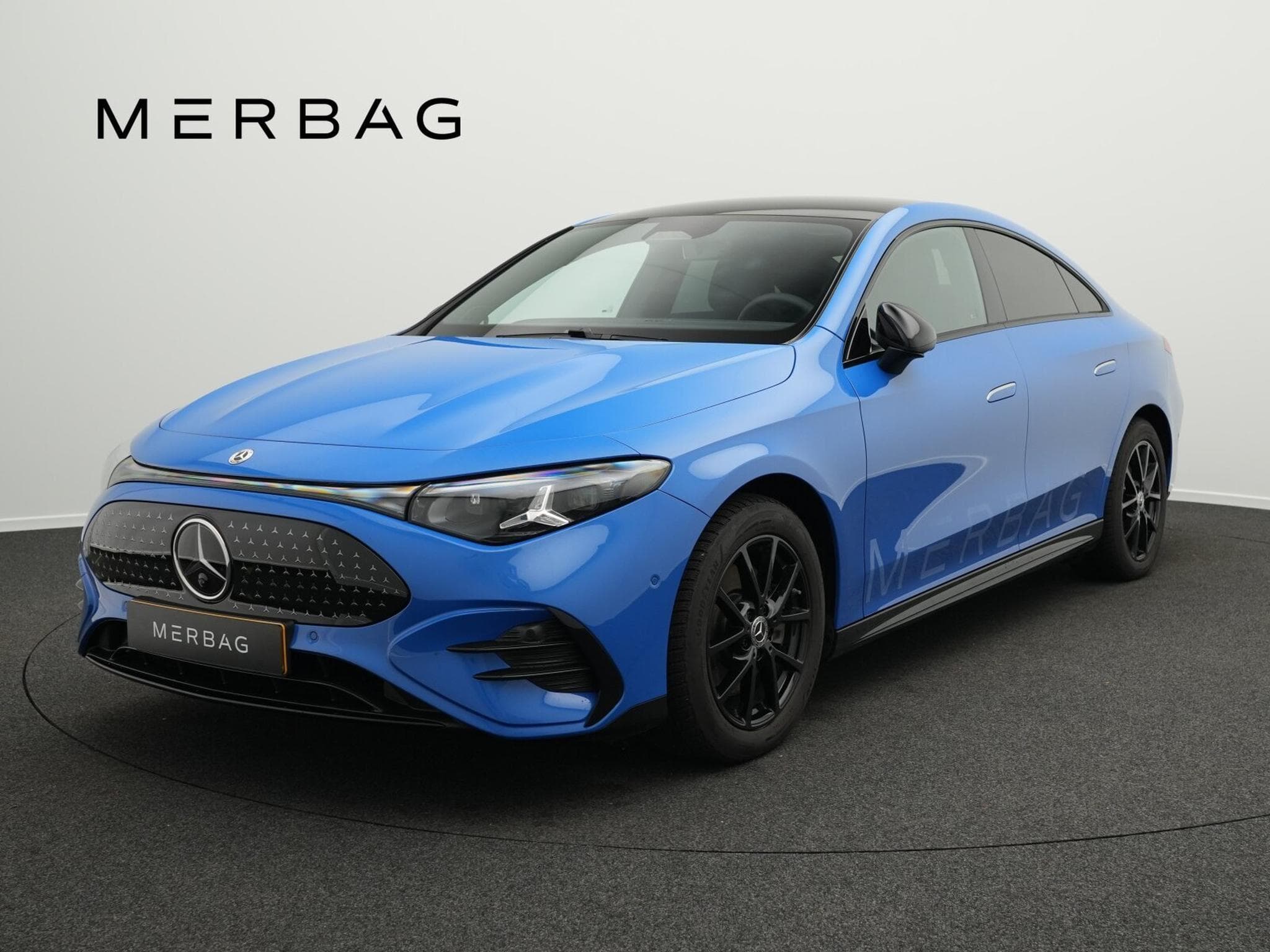 Mercedes CLA 250 + elektrisch (2025) - Photo 1