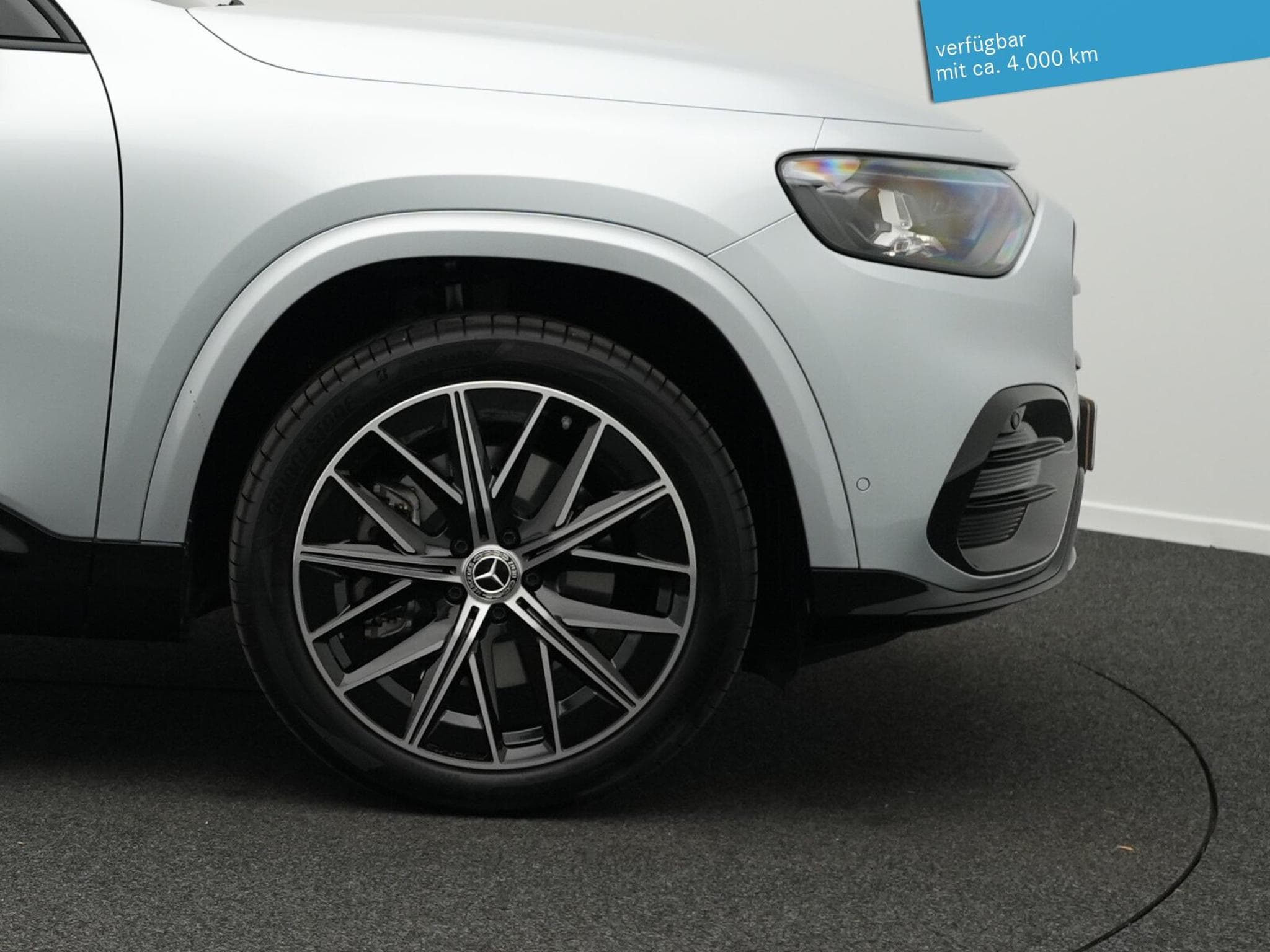 Mercedes GLB 250 + mit EQ Technologie verfügbar mit ca. 4.000 km (2026) - Photo 6