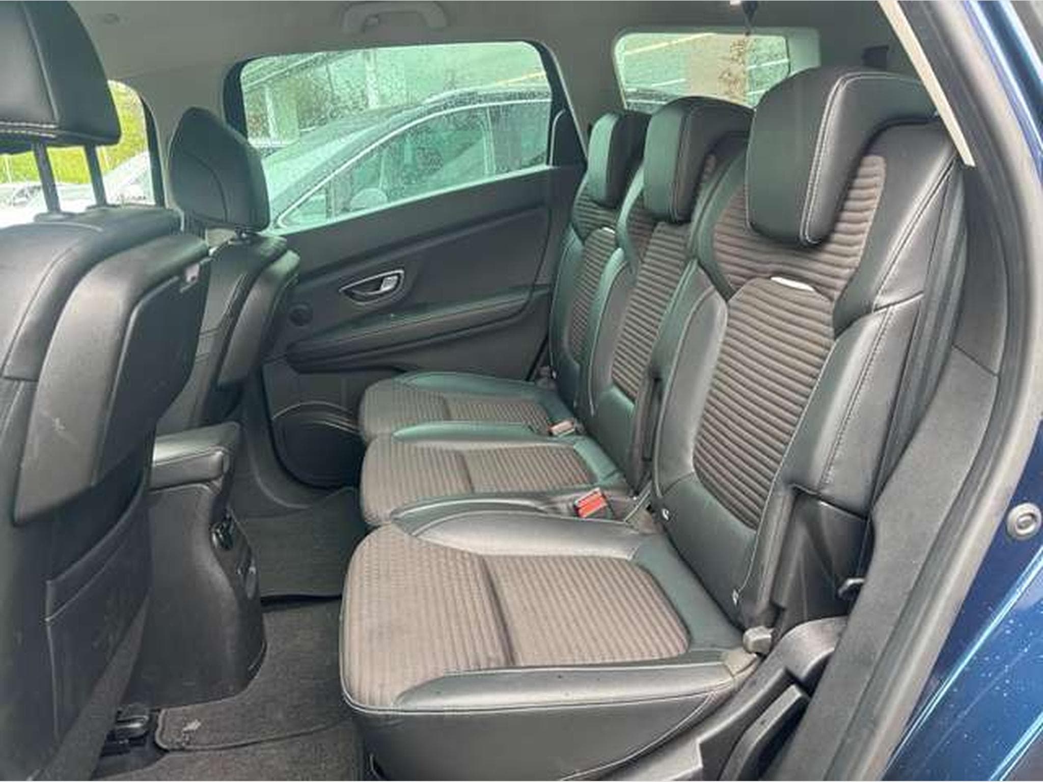 Renault Scenic 7PLACES-dCi150 BOSE EDITION-GARANTIE JUSQU'A 3 ANS (2019) - Photo 16