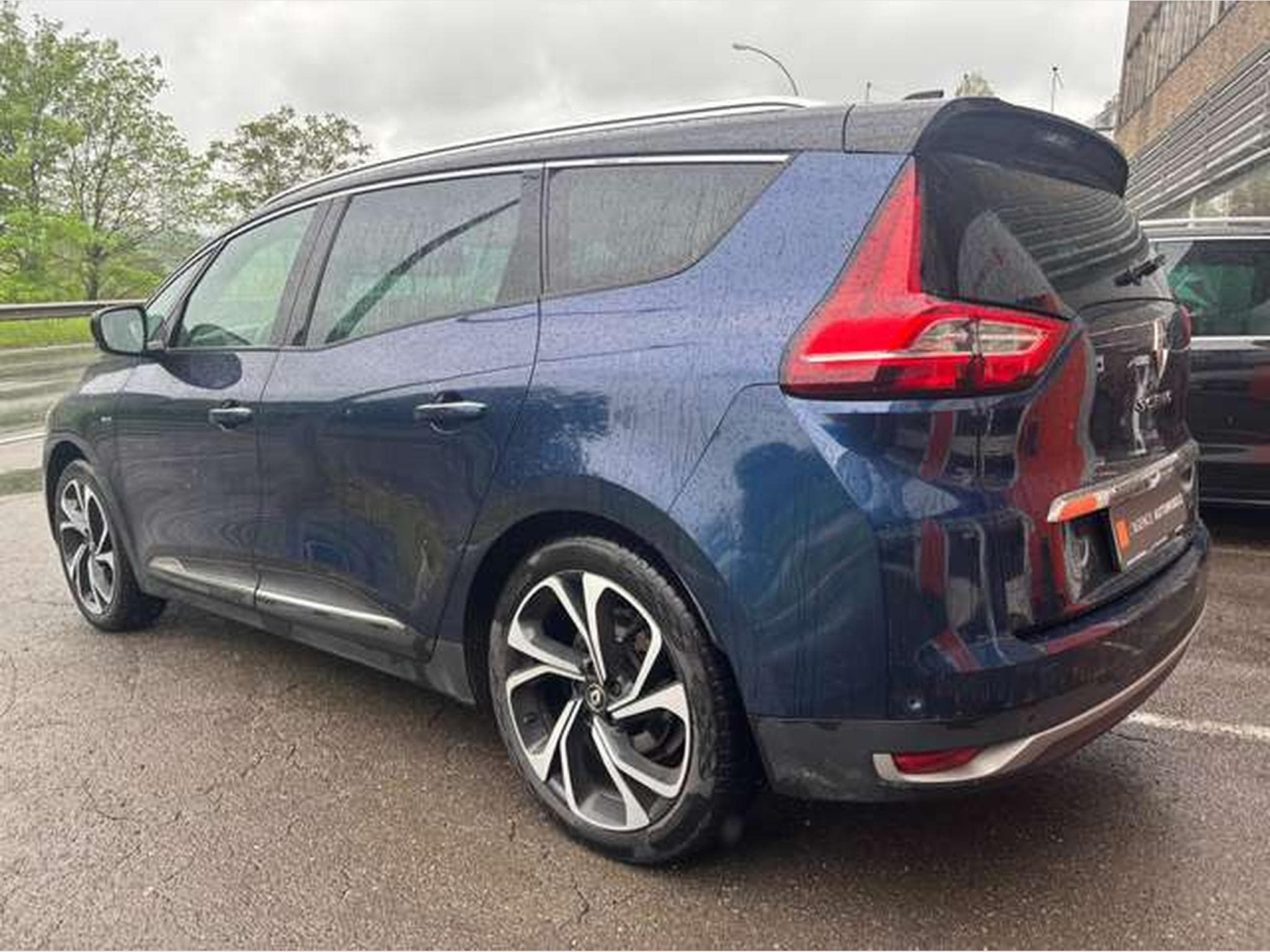 Renault Scenic 7PLACES-dCi150 BOSE EDITION-GARANTIE JUSQU'A 3 ANS (2019) - Photo 7