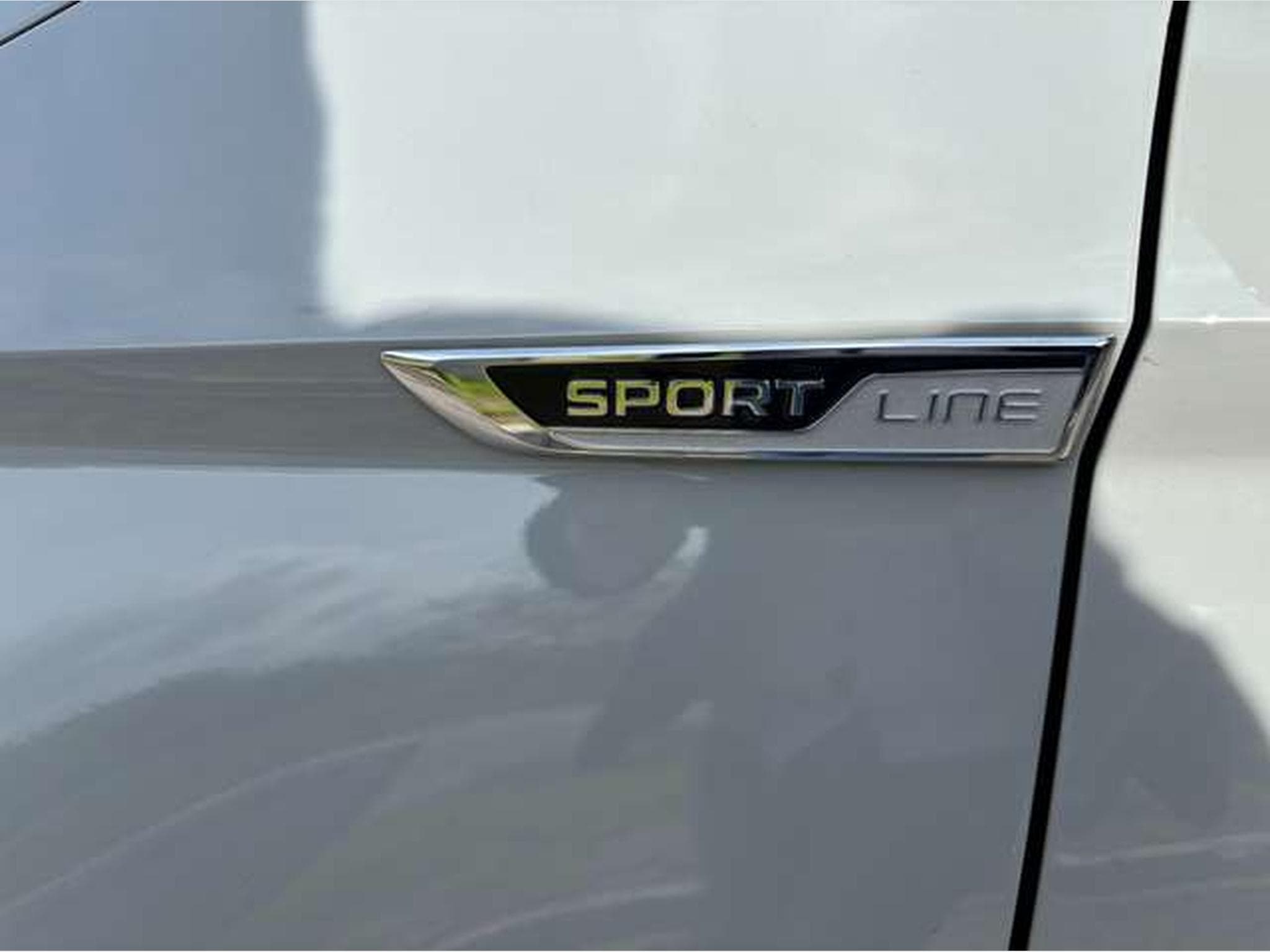 Skoda Karoq 2.0 TSI 4x4 DSG Sportline-GARANTIE JUSQU'A 48 MOIS (2023) - Photo 28