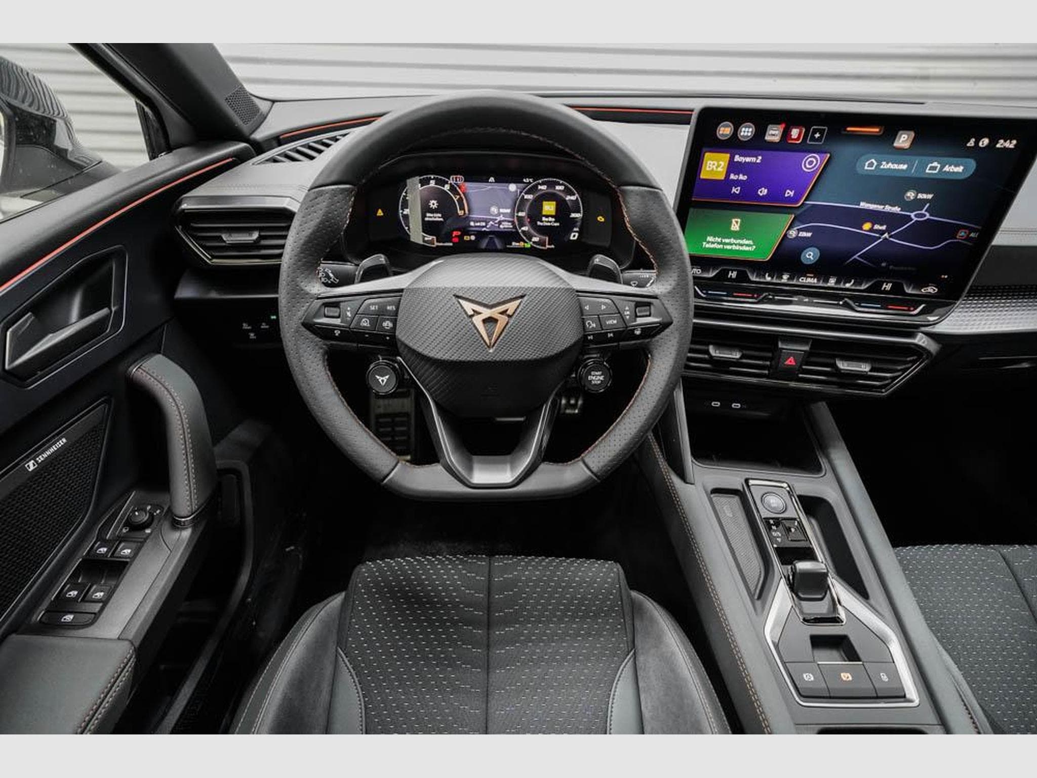 Cupra Leon ST 2,0 TSI (2026) - Photo 8