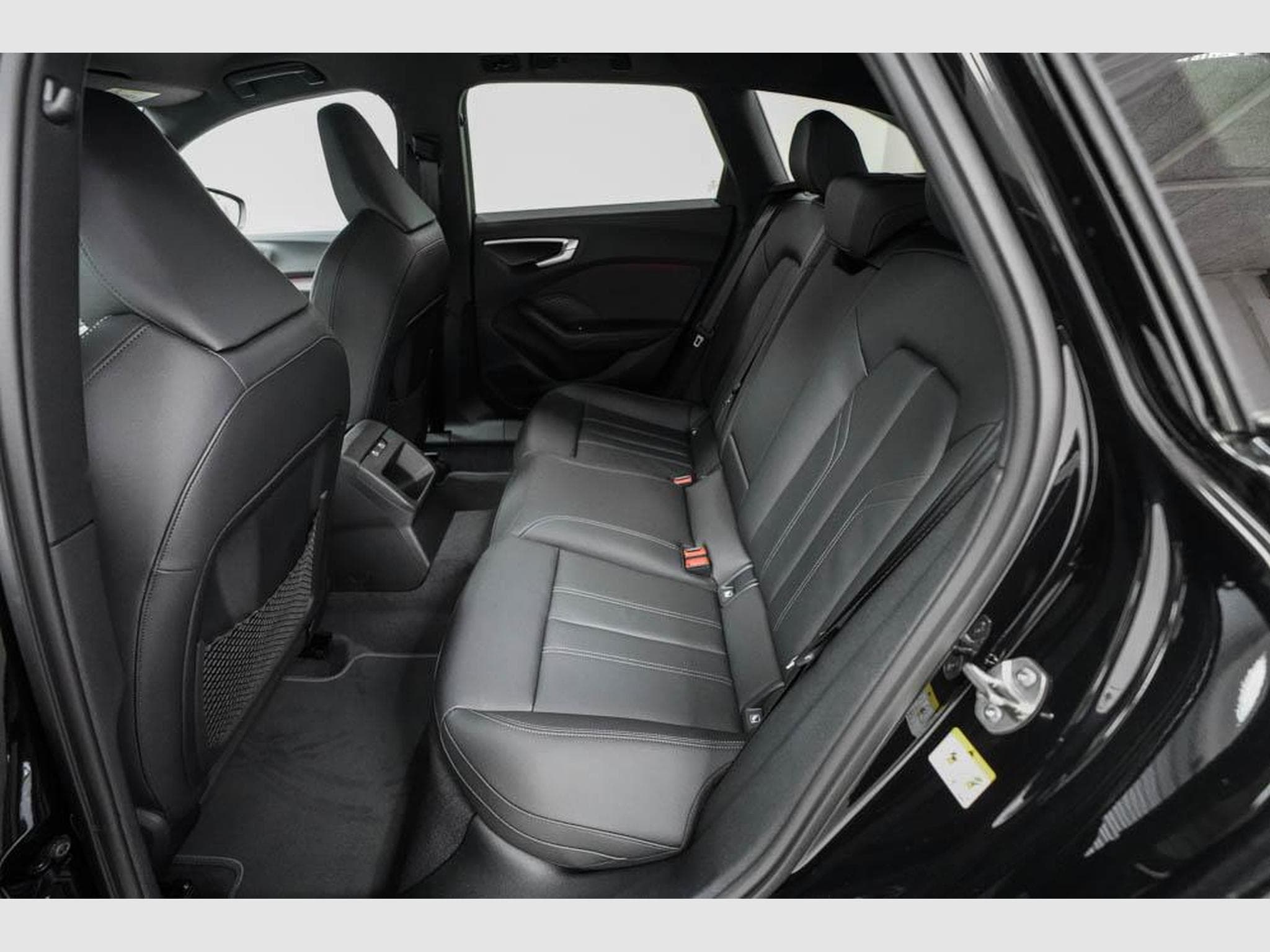 Audi A5 Avant 2,0 TFSI (2026) - Photo 16