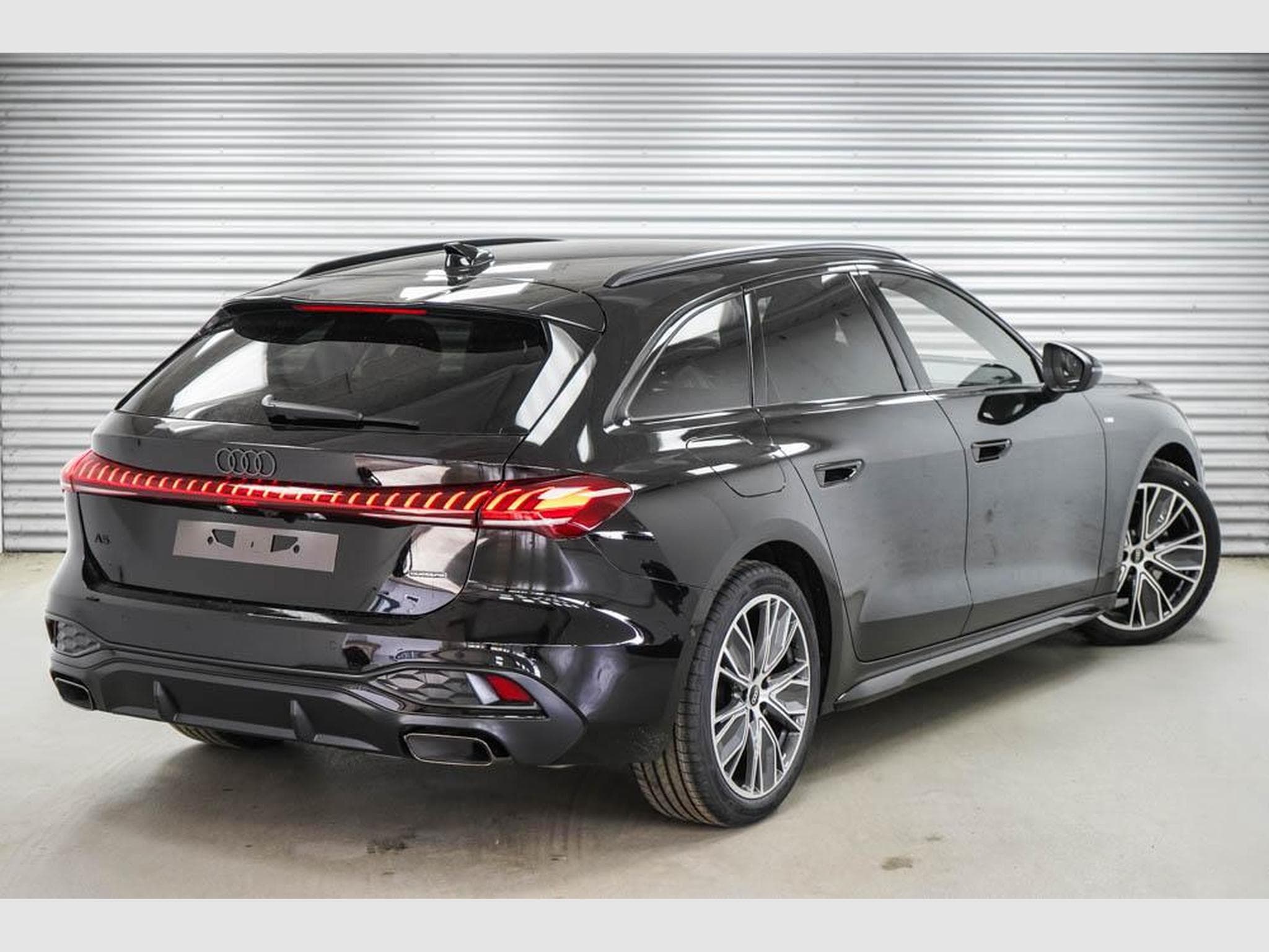 Audi A5 Avant 2,0 TFSI (2026) - Photo 3