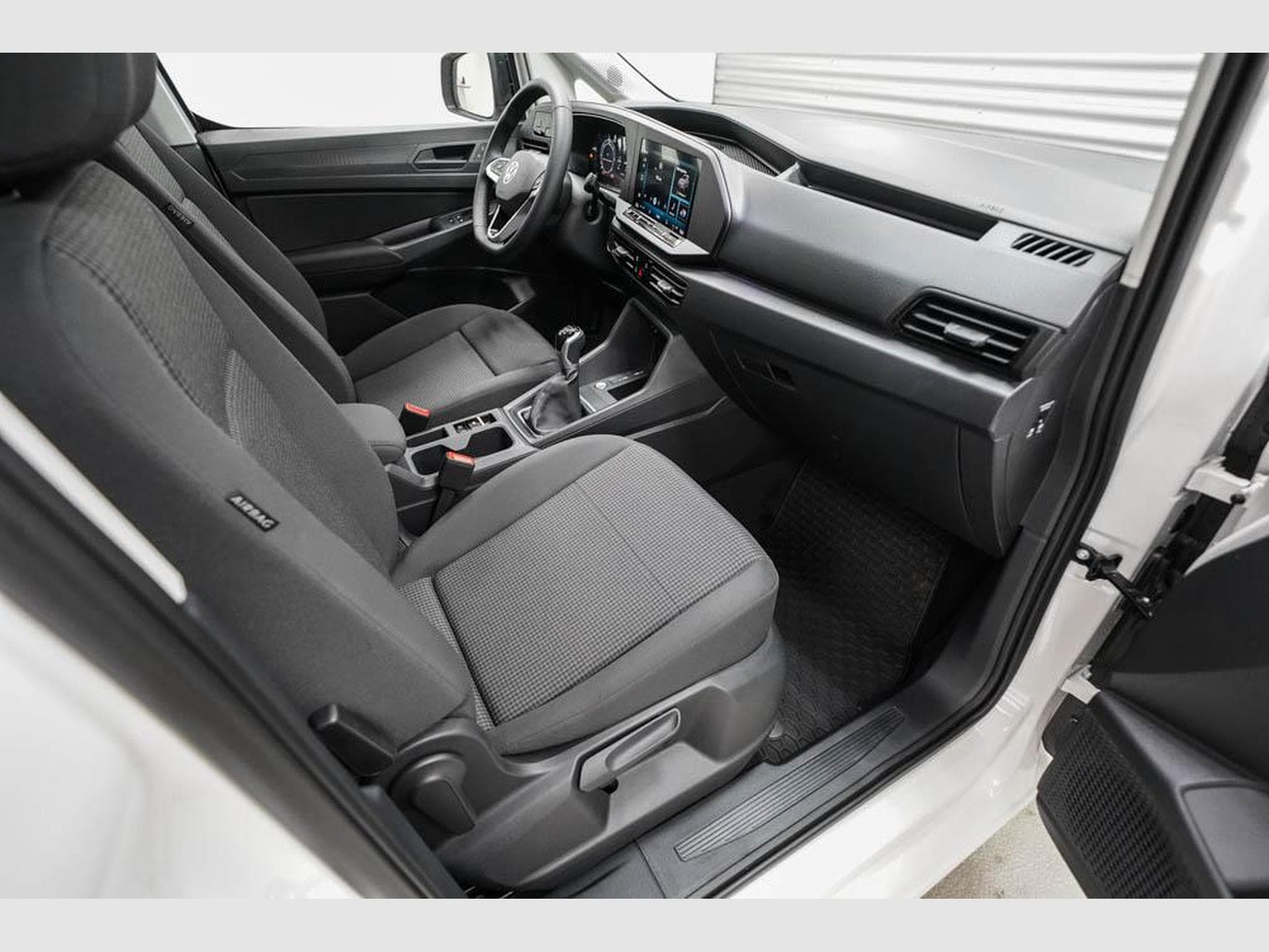 VW Caddy 2,0 TDI 4Motion (2026) - Photo 20