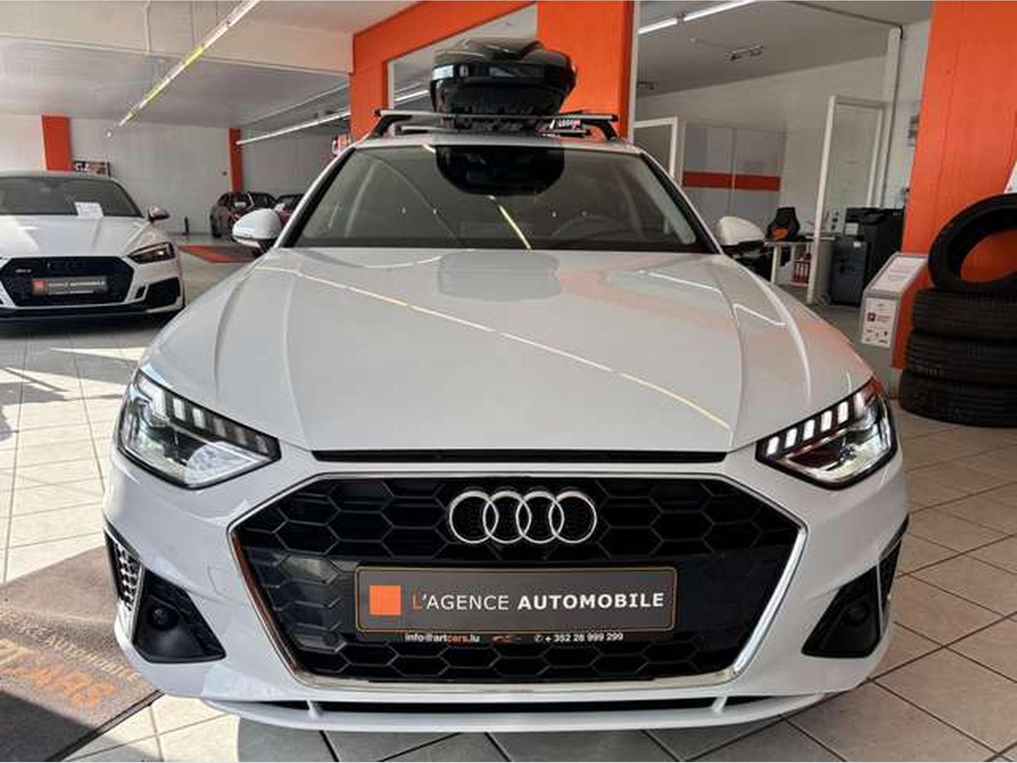 Audi A4 Avant 30 TDI S line - JUSQU'A 48 MOIS DE GARANTIE (2020) - Photo 3