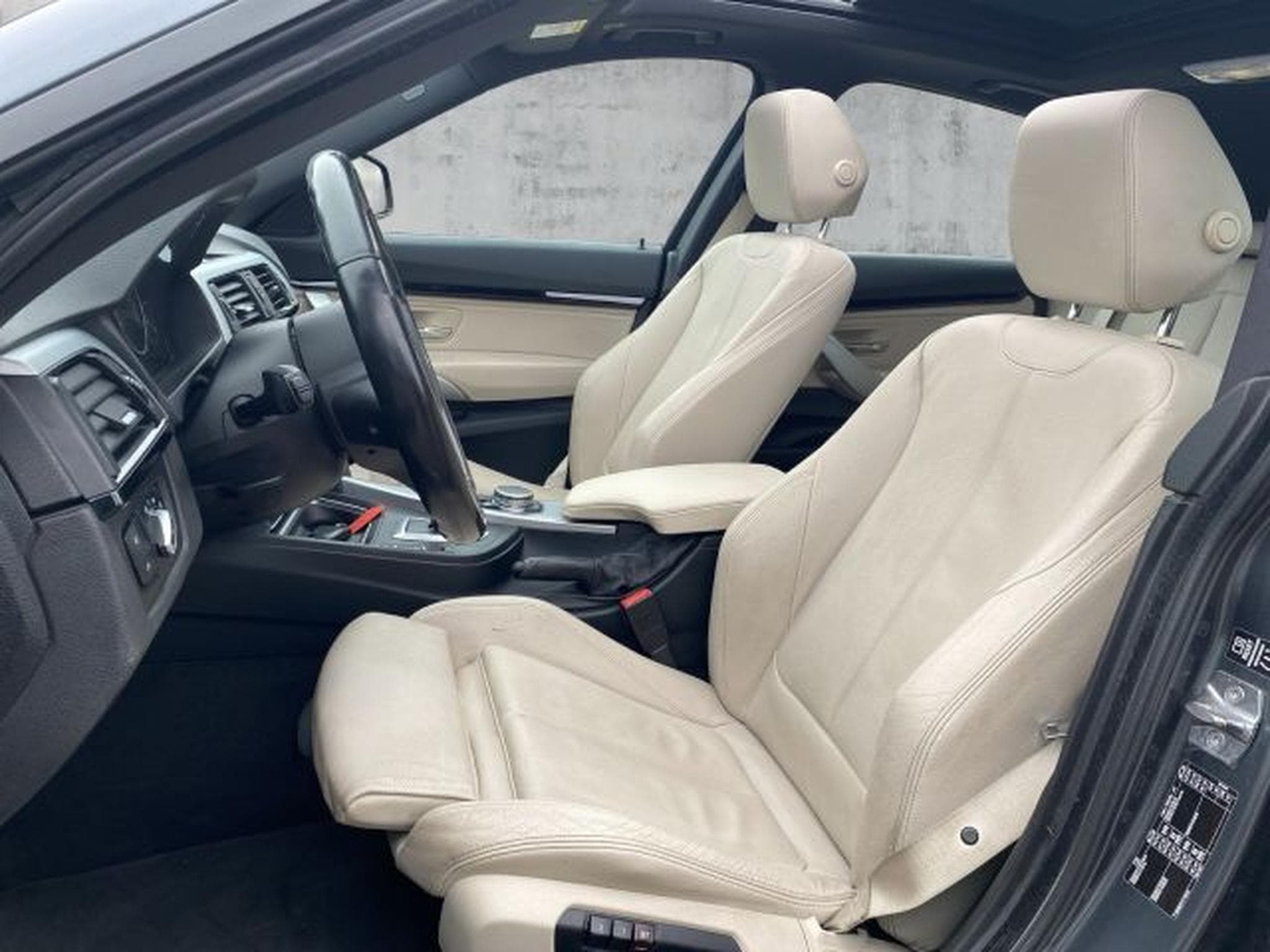 BMW 330 Gran Turismo 330d Gran Turismo M-Sport Aut. PANO XENON NAVI (2014) - Photo 11