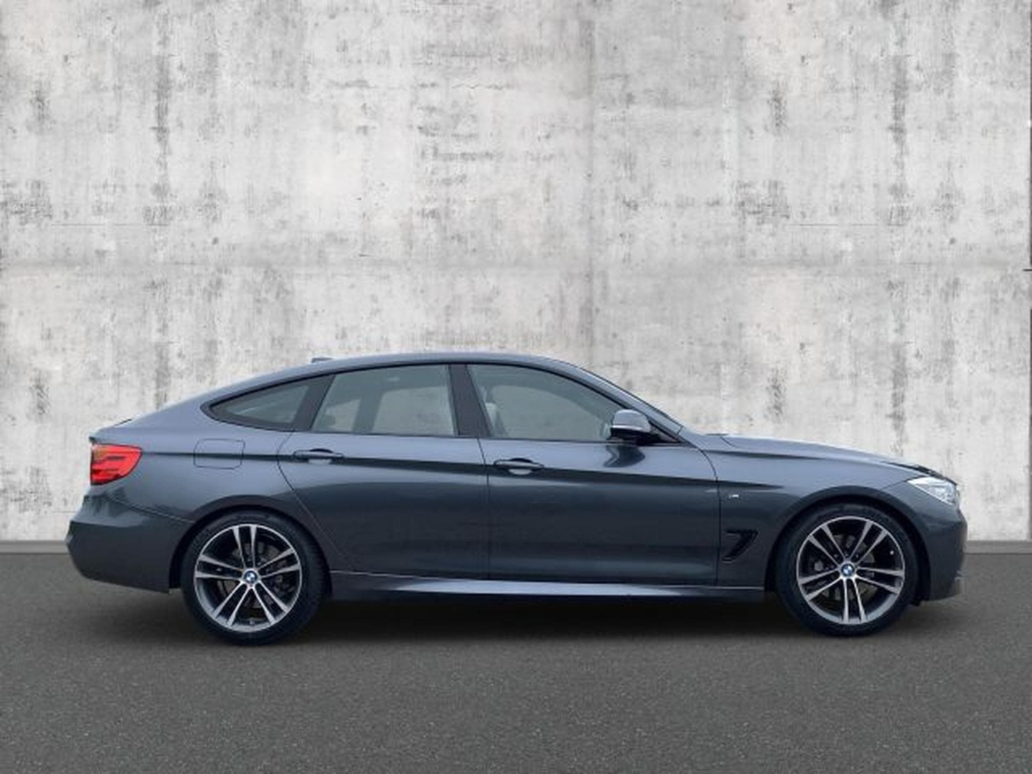 BMW 330 330d GT M-Sport Automatik PANO XENON NAVI AHK (2014) - Photo 6