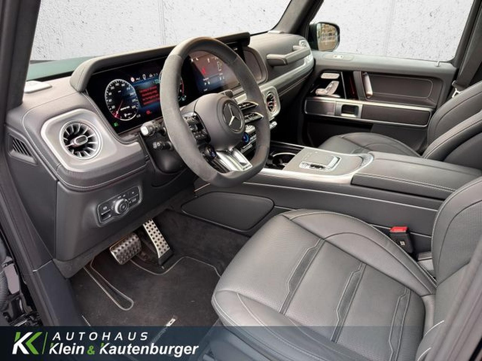 Mercedes G 63 AMG STANDH+ALL-BLACK+AHK+PERFOR +DRIVERSP+WÄRMEPAKET (2025) - Photo 11