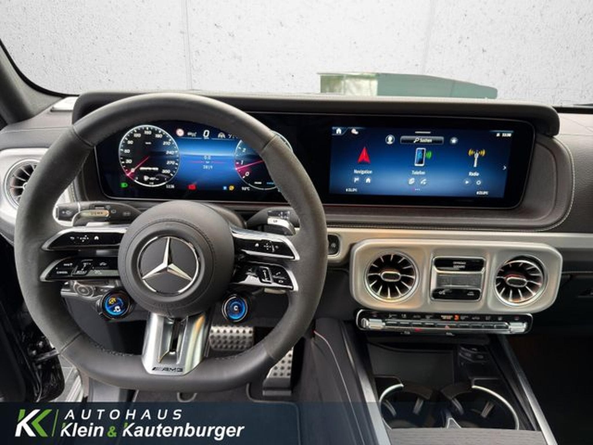 Mercedes G 63 AMG STANDH+ALL-BLACK+AHK+PERFOR +DRIVERSP+WÄRMEPAKET (2025) - Photo 15