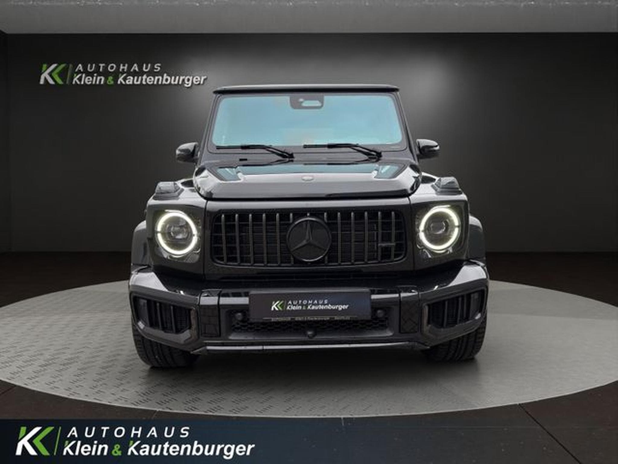 Mercedes G 63 AMG STANDH+ALL-BLACK+AHK+PERFOR +DRIVERSP+WÄRMEPAKET (2025) - Photo 2