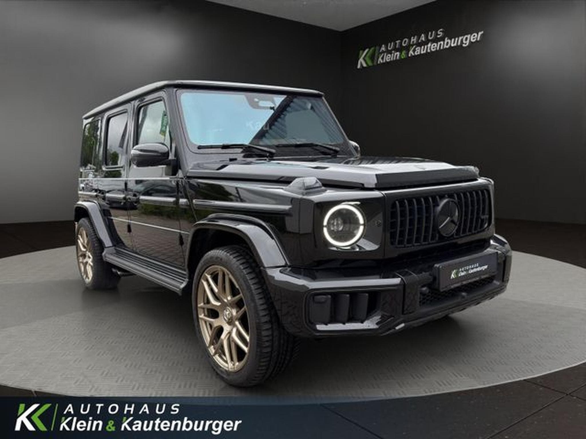 Mercedes G 63 AMG STANDH+ALL-BLACK+AHK+PERFOR +DRIVERSP+WÄRMEPAKET (2025) - Photo 3