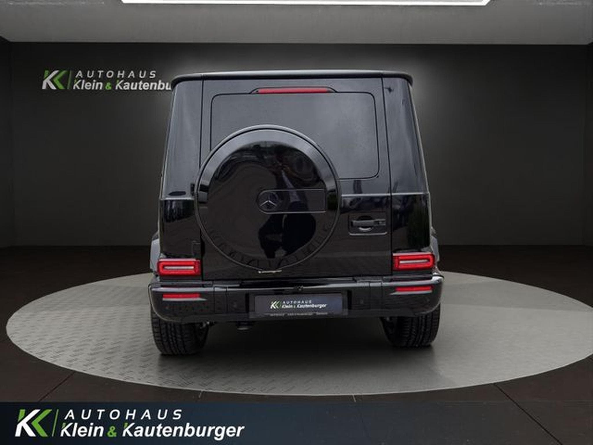 Mercedes G 63 AMG STANDH+ALL-BLACK+AHK+PERFOR +DRIVERSP+WÄRMEPAKET (2025) - Photo 6