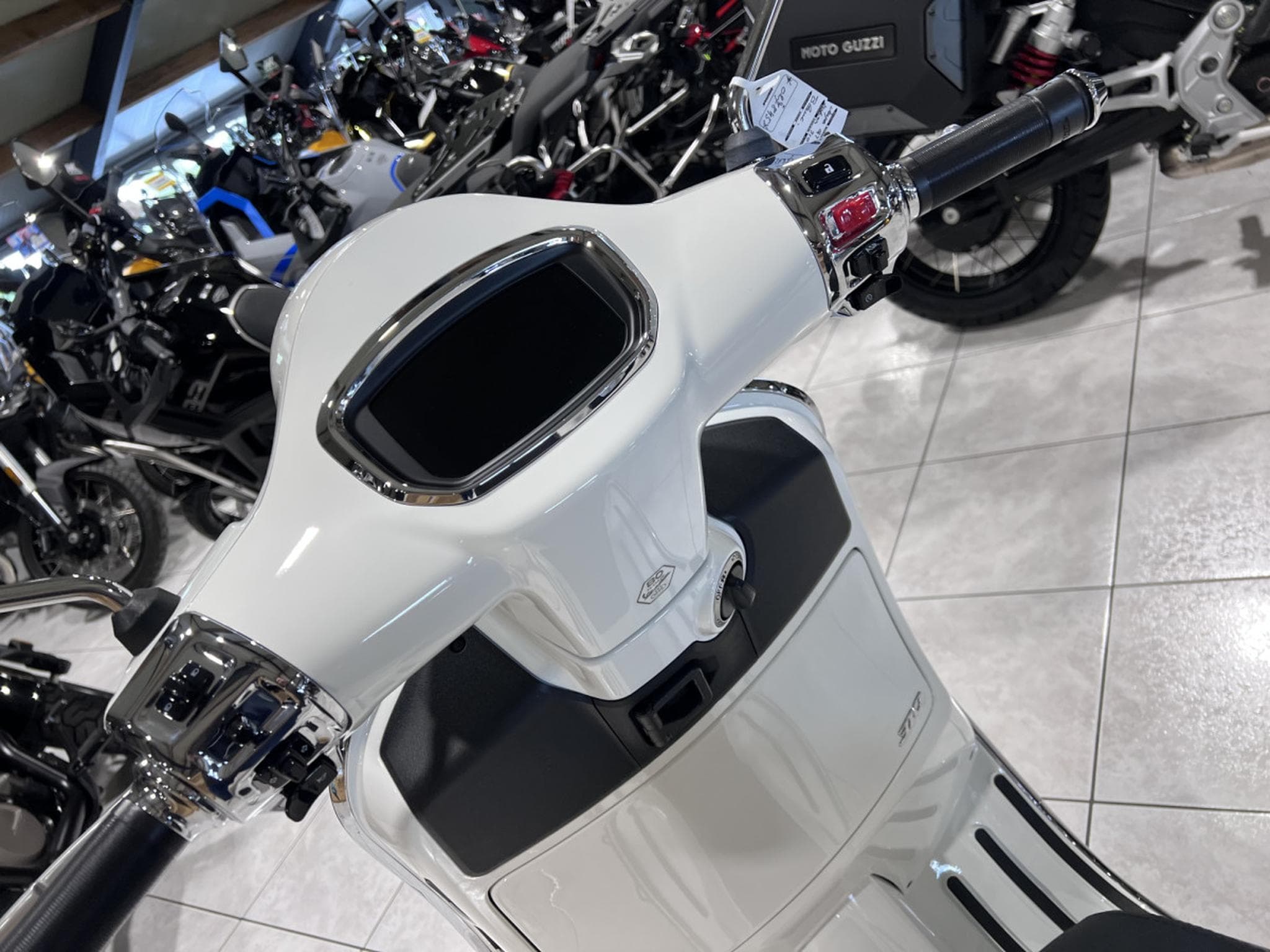 Vespa GTS 310 (2026) - Photo 6