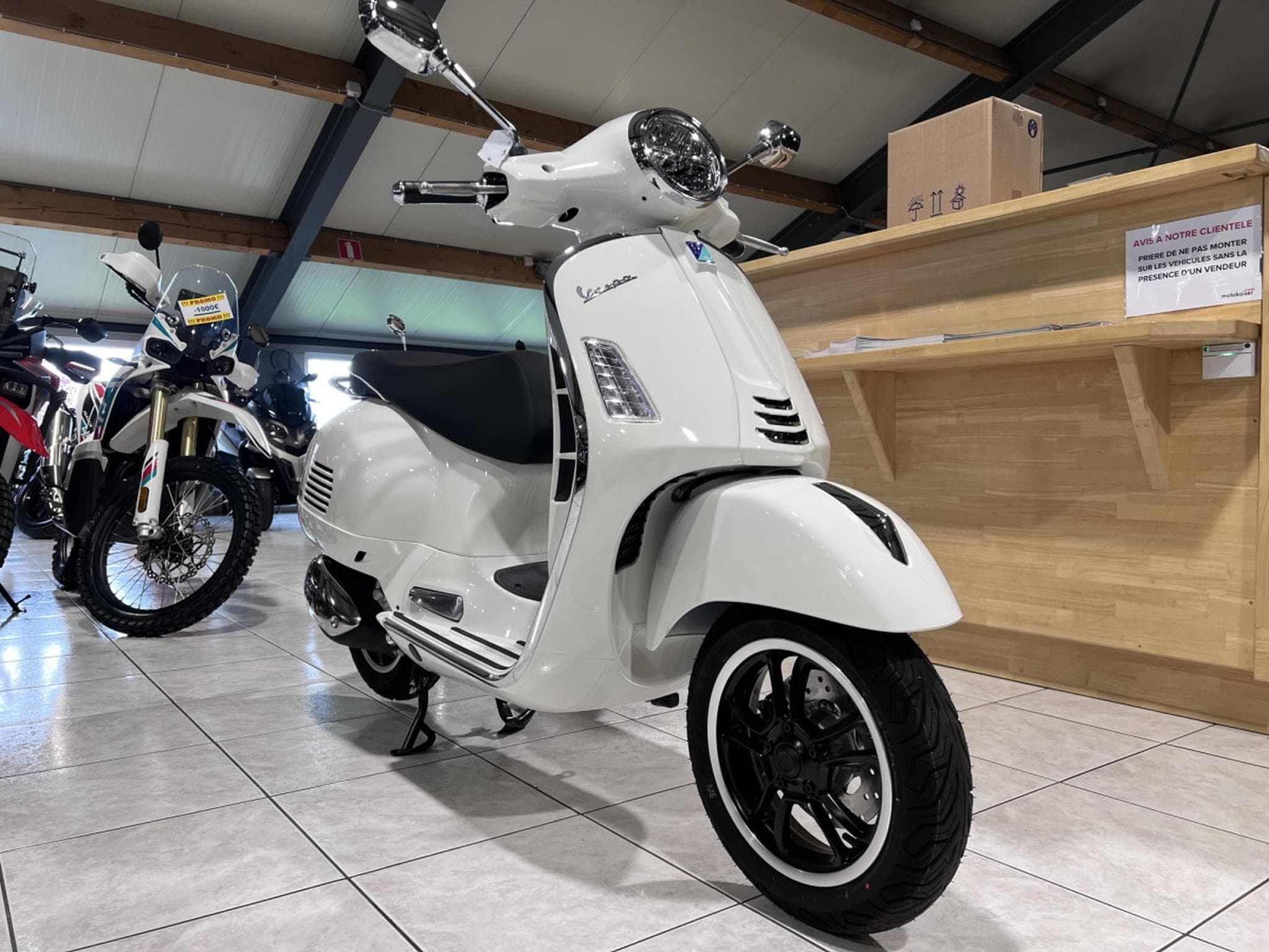 Vespa GTS 310 (2026) - Photo 7