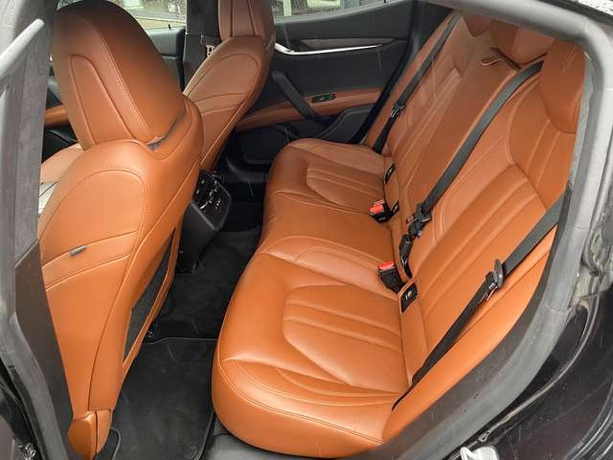 Maserati Ghibli V6 automatique jusqu'à 48 mois de garantie (2017) - Photo 15