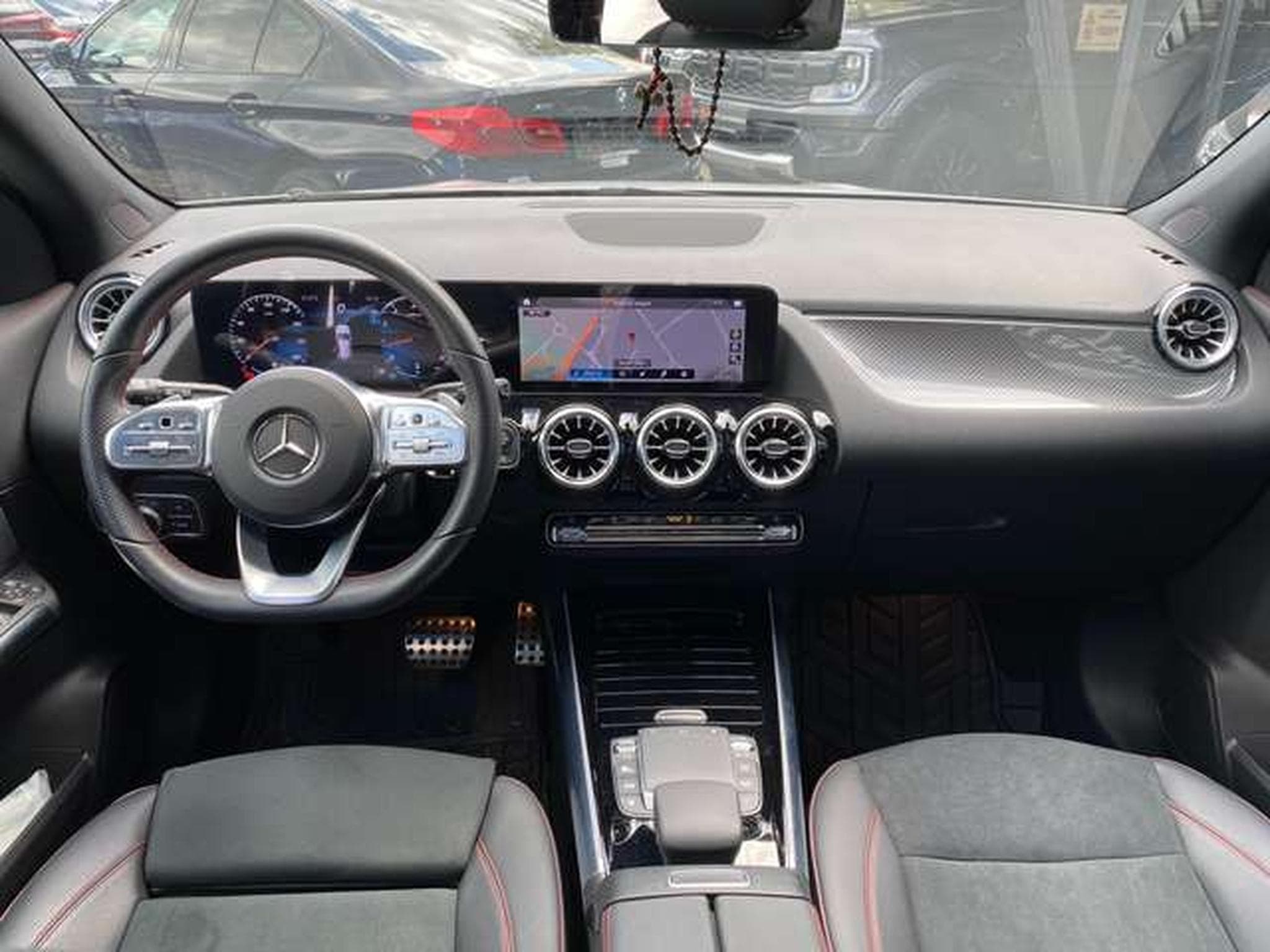 Mercedes GLA 200 4Matic 8GDCT AMG Line jusqu'à 48 mois garantie (2022) - Photo 16