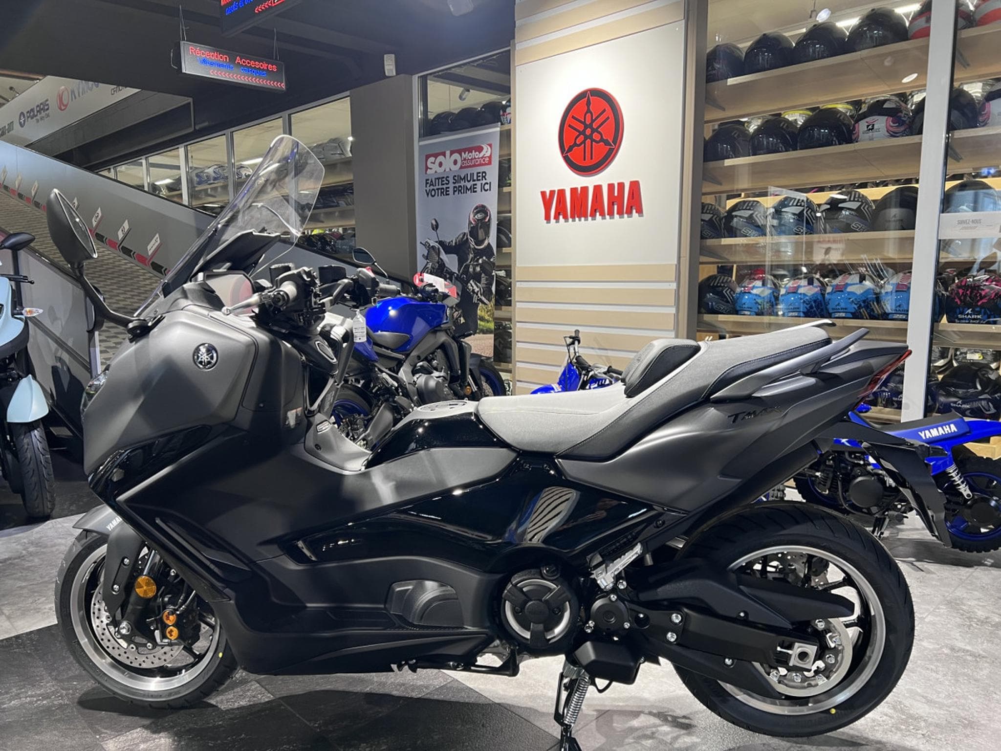 Yamaha T-Max TECHMAX (2026) - Photo 4
