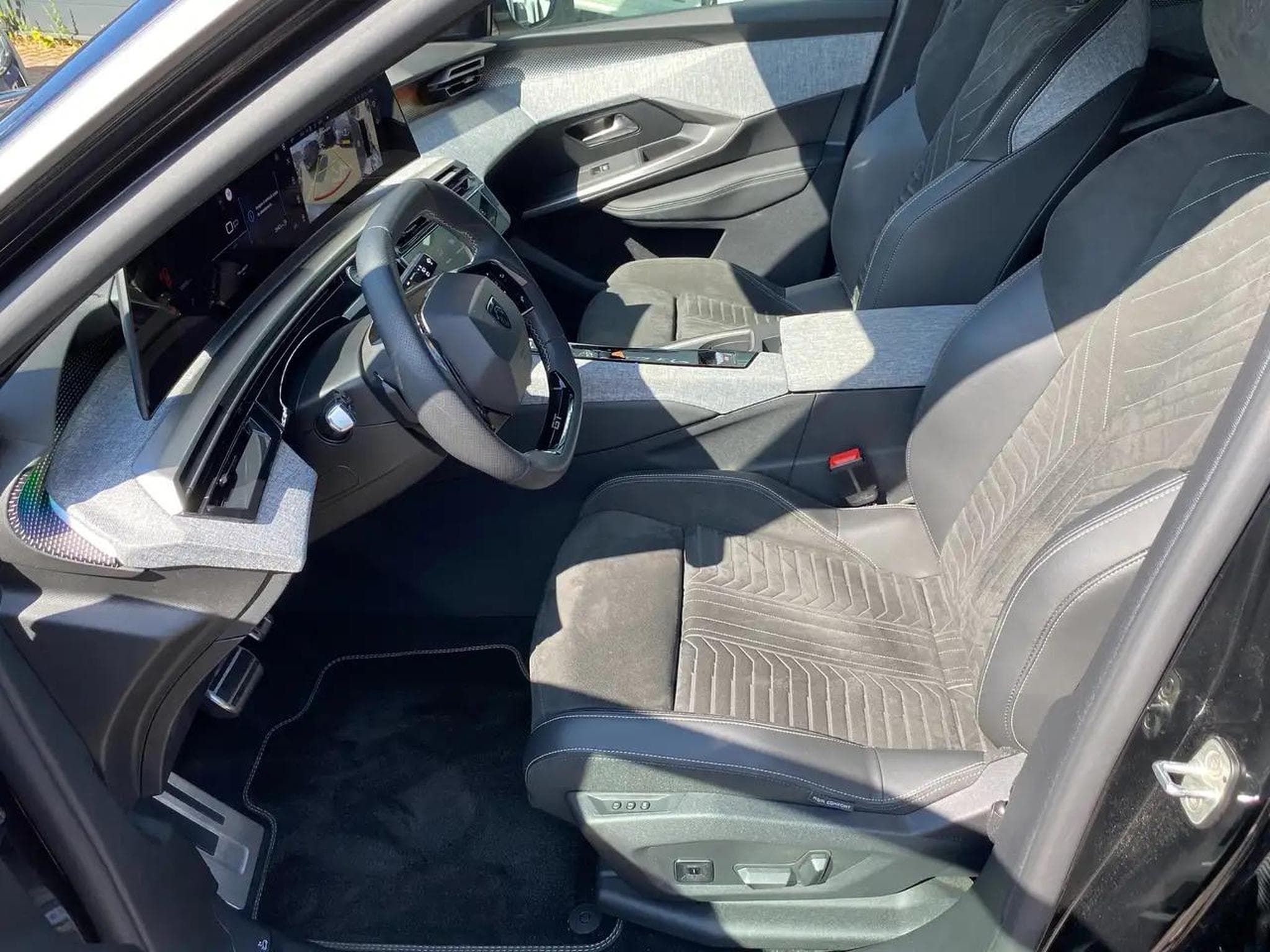 Peugeot 5008 (2025) - Photo 8