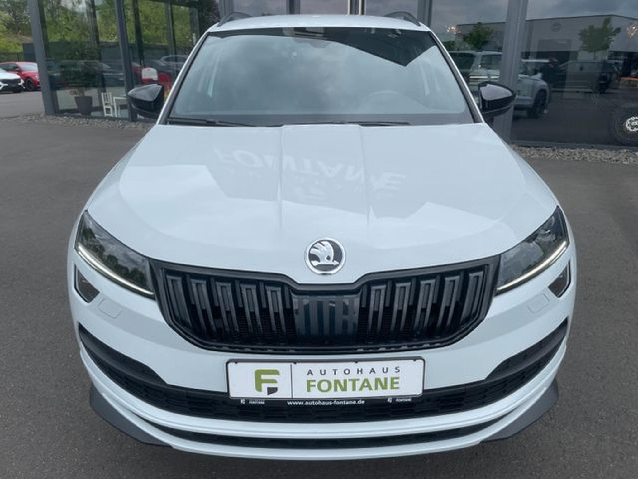 Skoda Karoq Karoq 2,0TSi Sportline 4x4 19" AHK 360° Keyless (2021) - Photo 3
